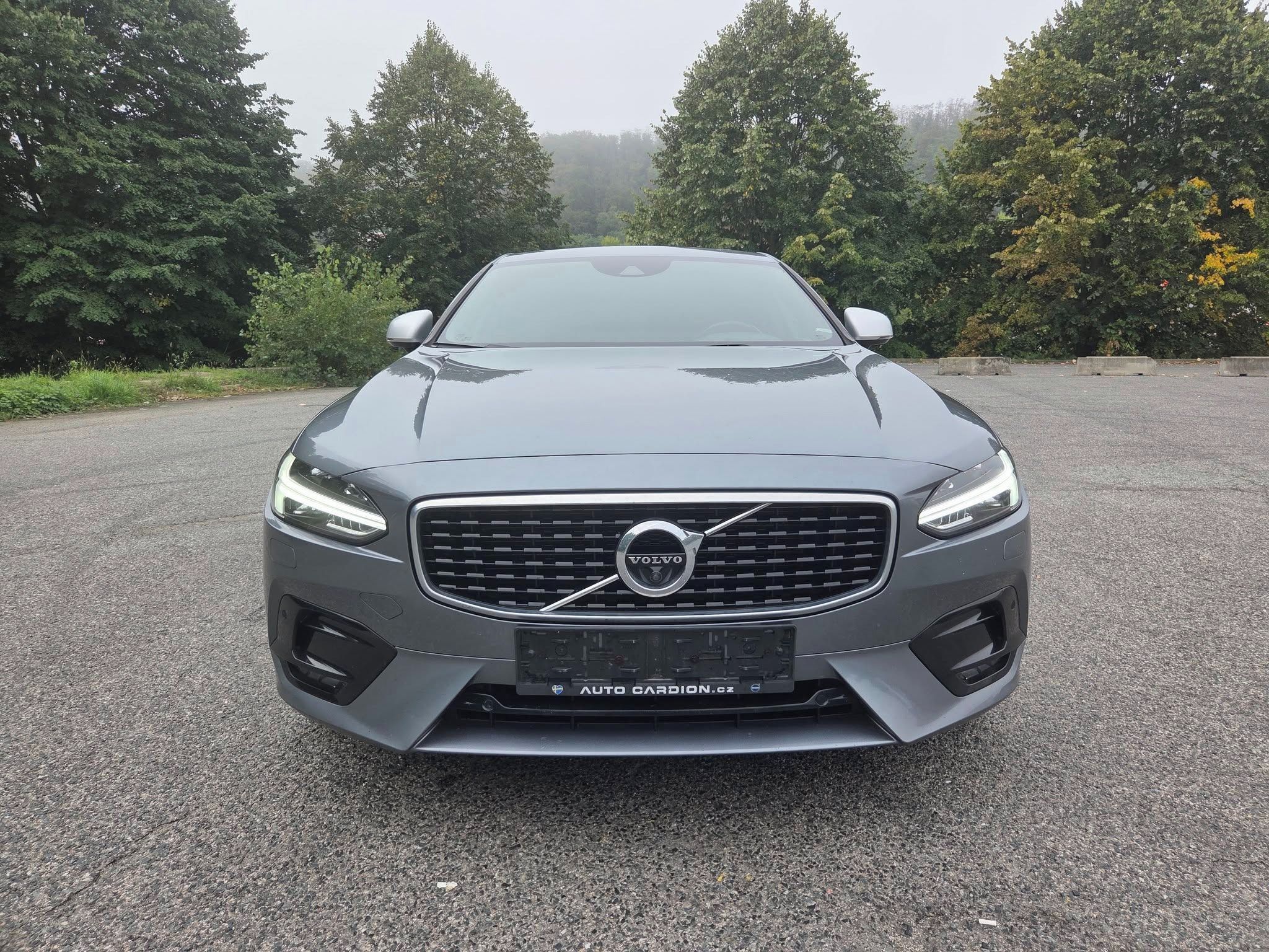 Volvo S90, T6 AWD R-DESIGN HUD 360° - fotka 4