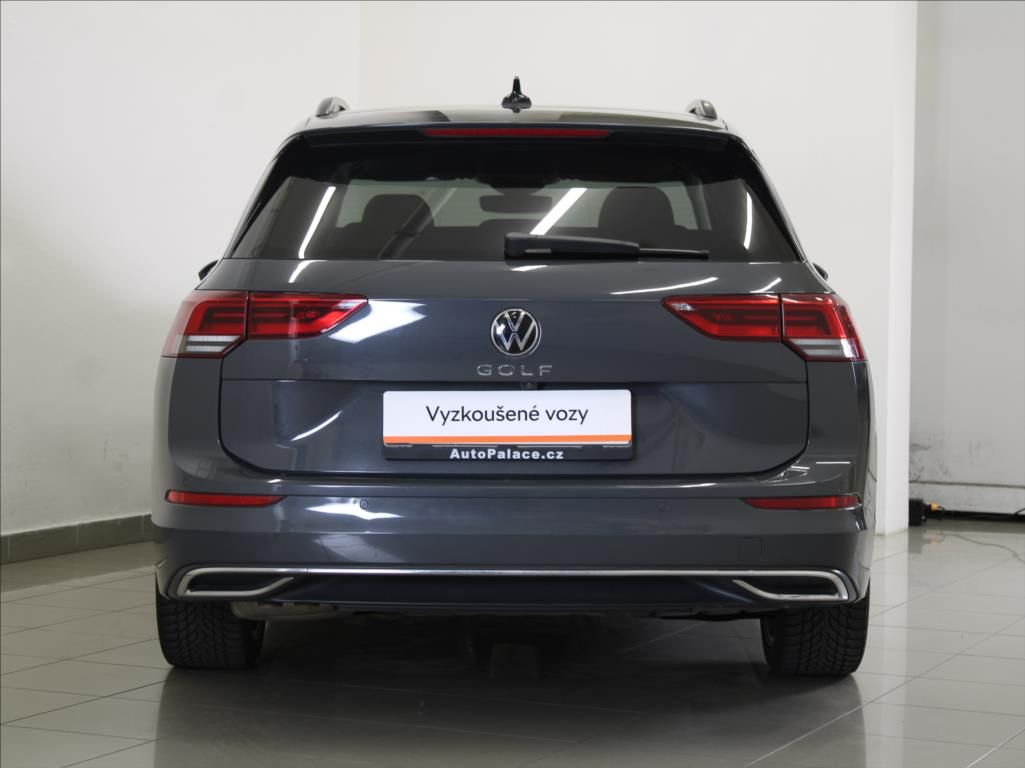 Volkswagen Golf, 1,5 TSI 110kW Style Var. 63tkm - fotka 4