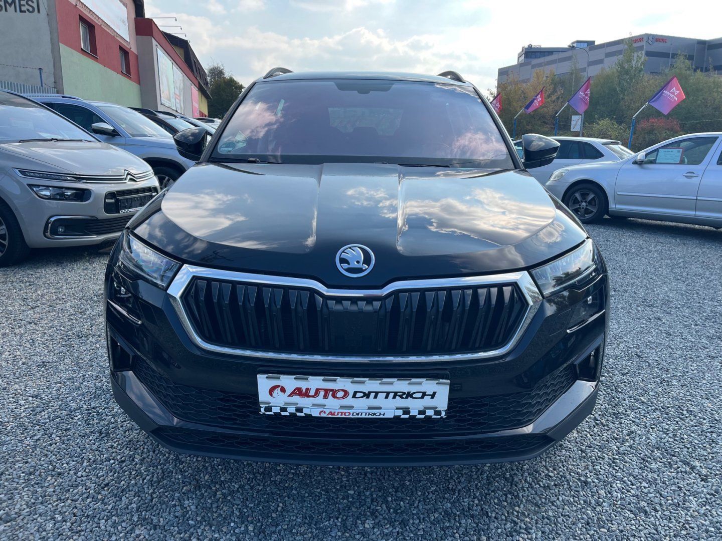 Škoda Karoq, 1.5 TSi TOUR - fotka 3