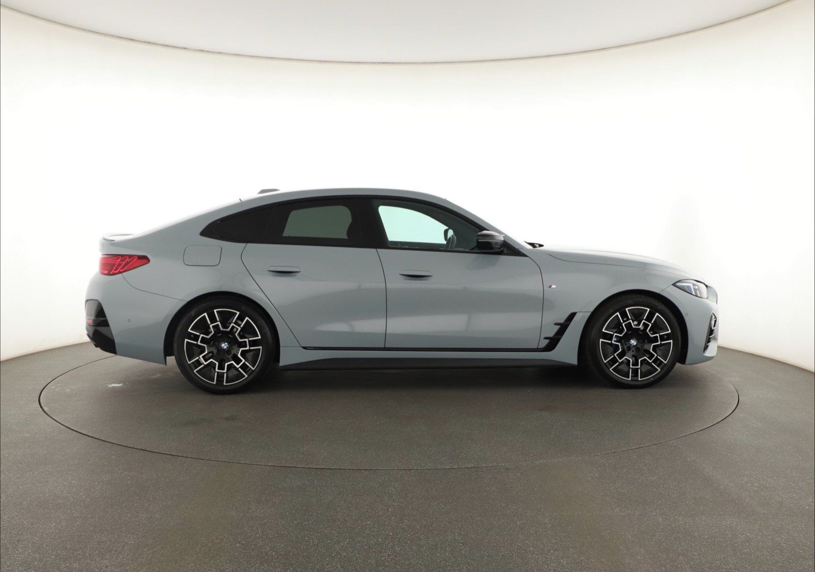 BMW Řada 4, M440i xDrive Gran Coupé - fotka 6
