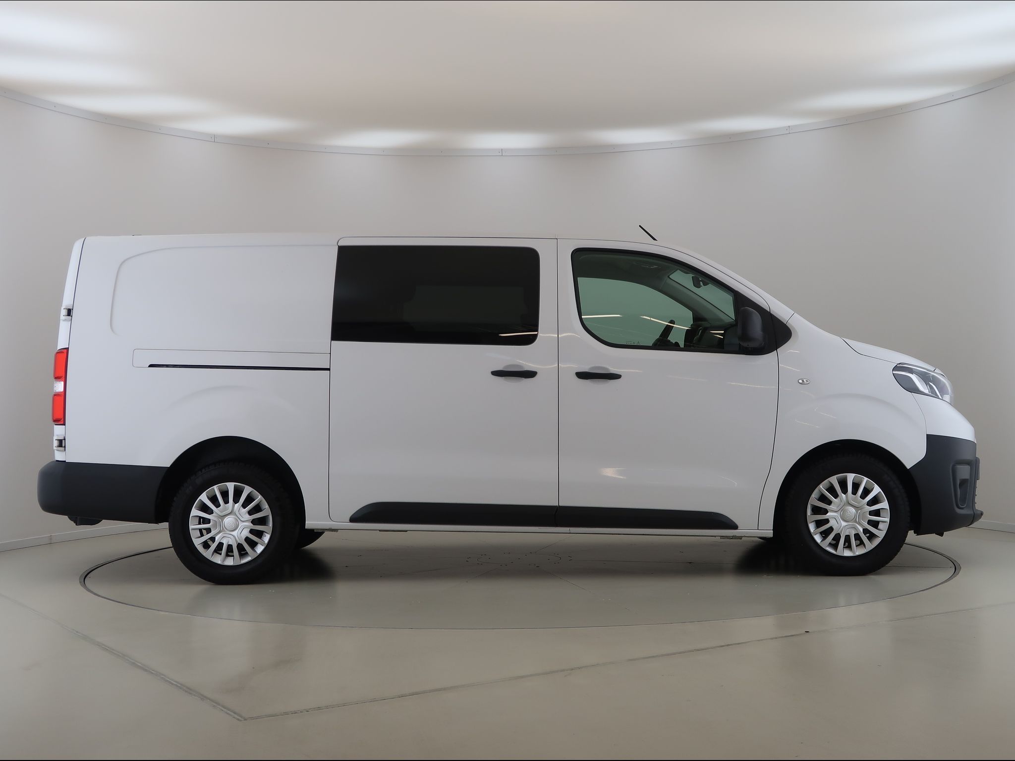 Toyota Proace, 2.0,D-4D,L2,Active,DPH,CZ - fotka 4