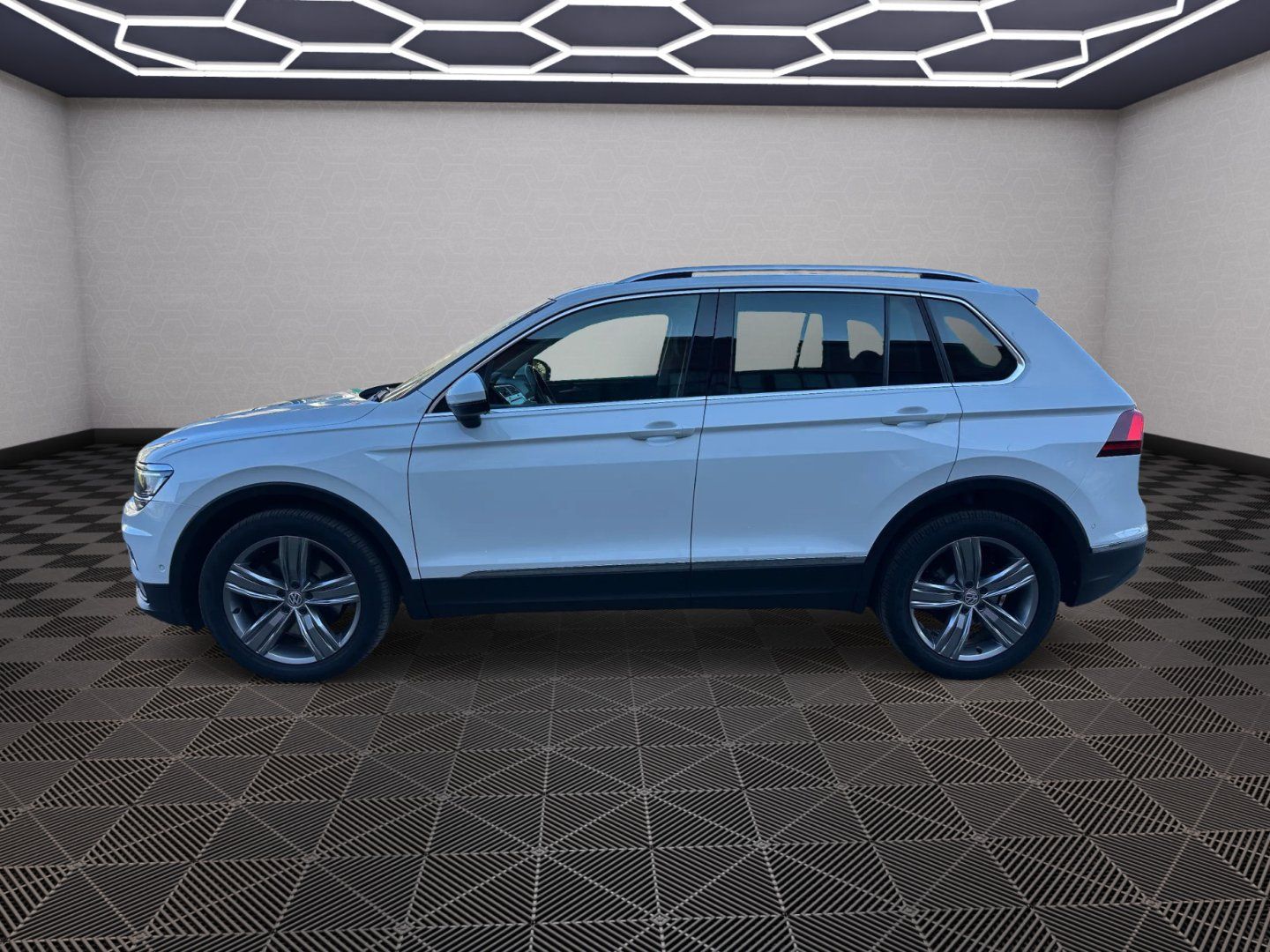Volkswagen Tiguan, 2.0Tdi 140Kw DSG 4x4 - fotka 4