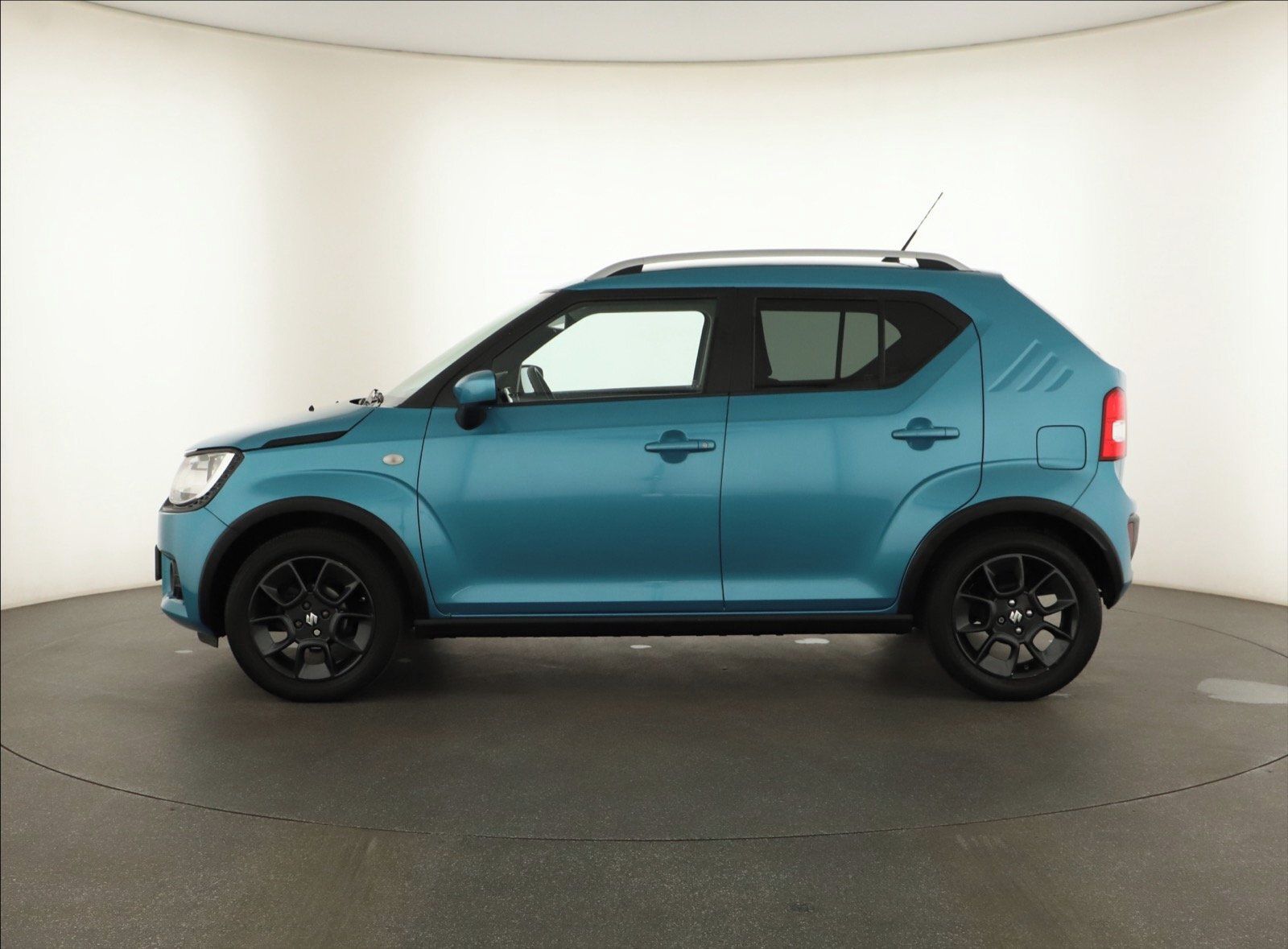 Suzuki Ignis, 1.2, Serv.kniha, Vyhř. sedaček - fotka 3