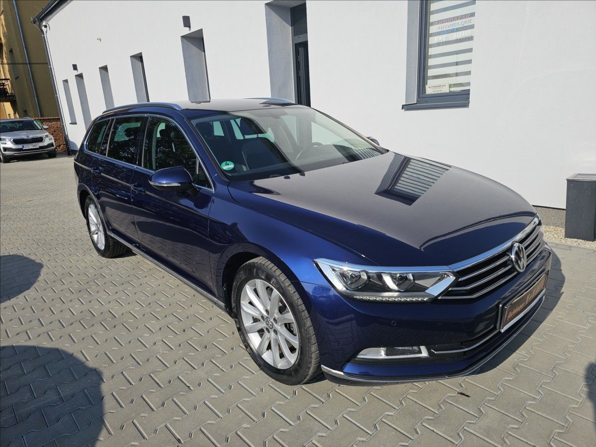 Volkswagen Passat, B8 2,0TDi110kw cOMFORTLINE - fotka 4