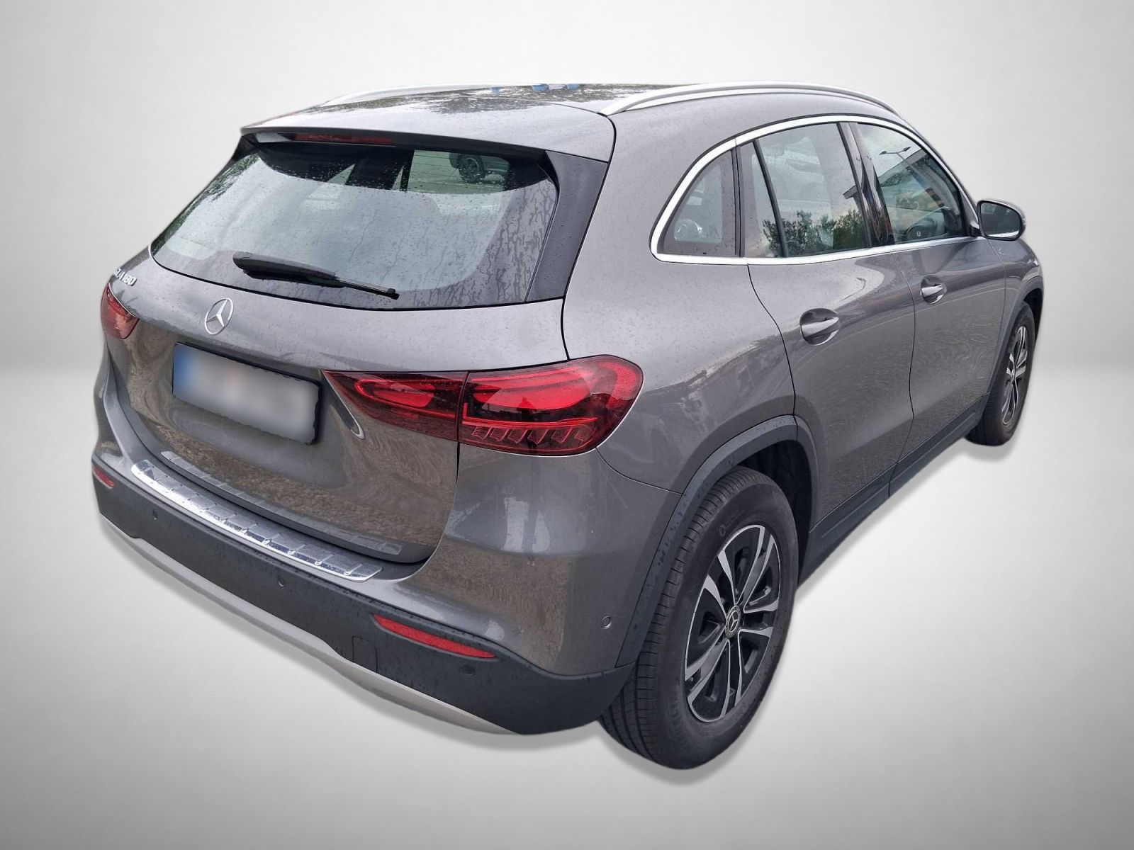 Mercedes-Benz GLA, 180, Automat, ČR,1.maj - fotka 2