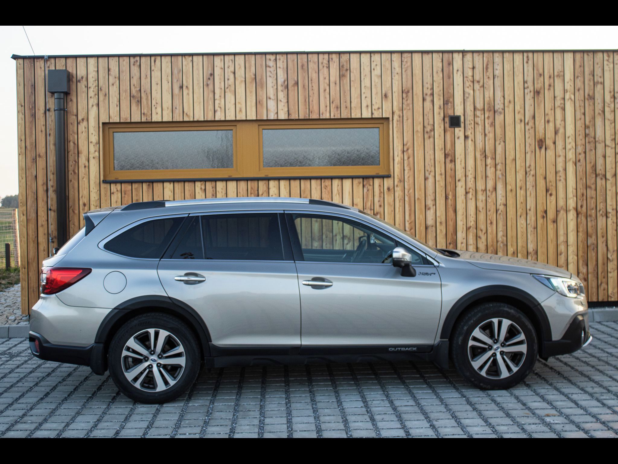 Subaru Outback - fotka 4