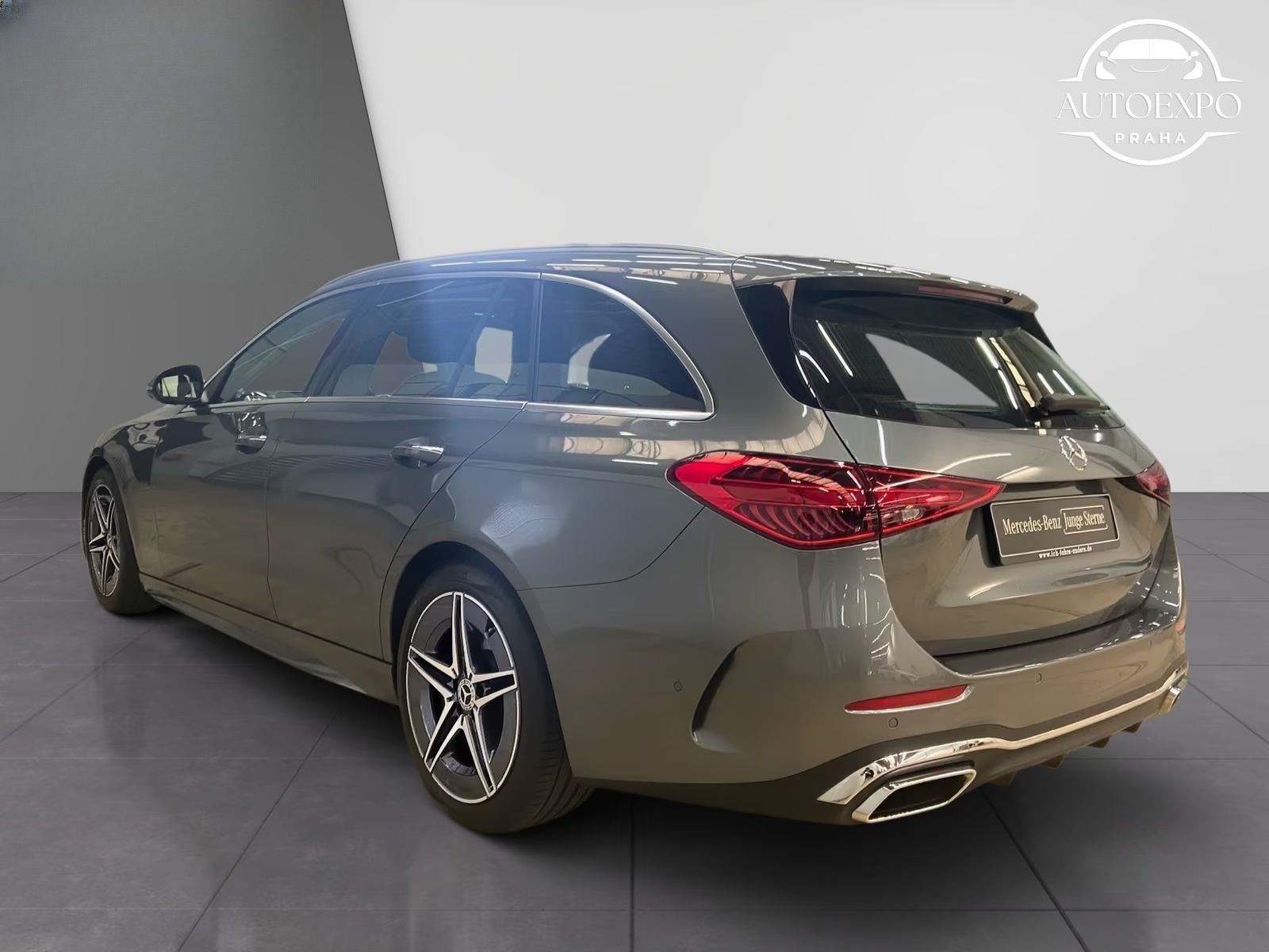 Mercedes-Benz Třídy C, C 200*AMG* - fotka 4