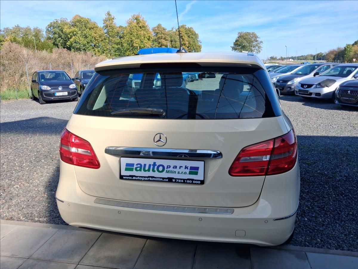 Mercedes-Benz Třídy B, 1,8 TAXI - fotka 6