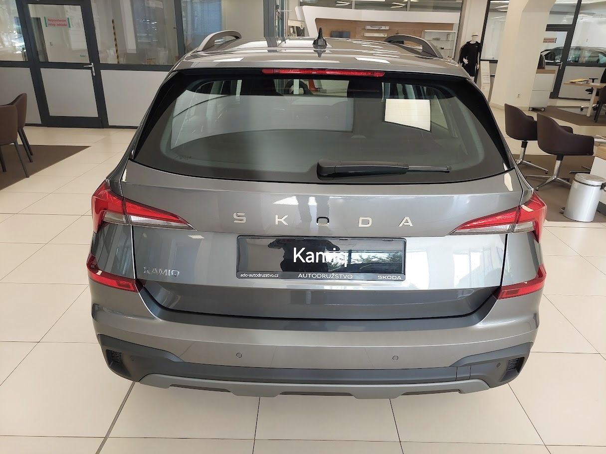Škoda Kamiq, Classic 1,0TSI 7-st.automat - fotka 5