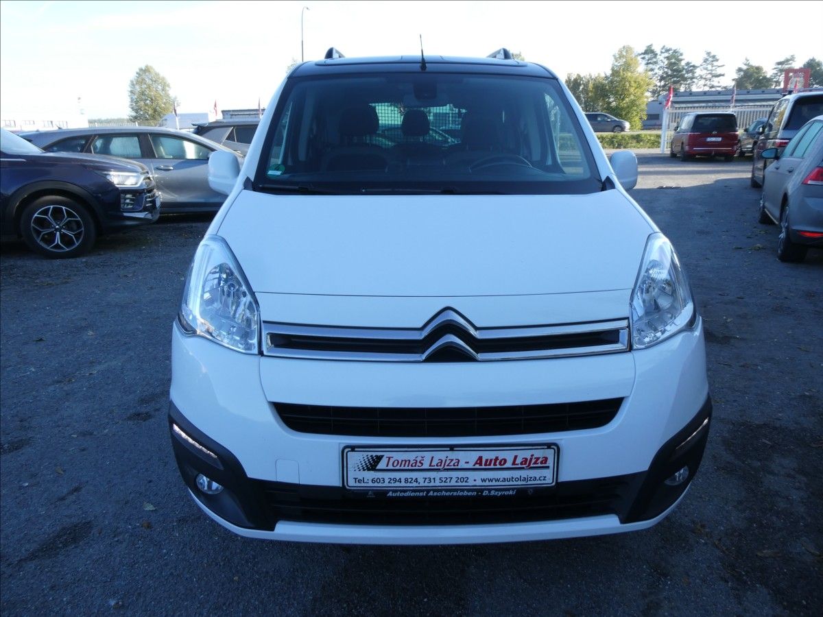 Citroën Berlingo, 1,2 PT 81kW Multispace Panoram - fotka 3