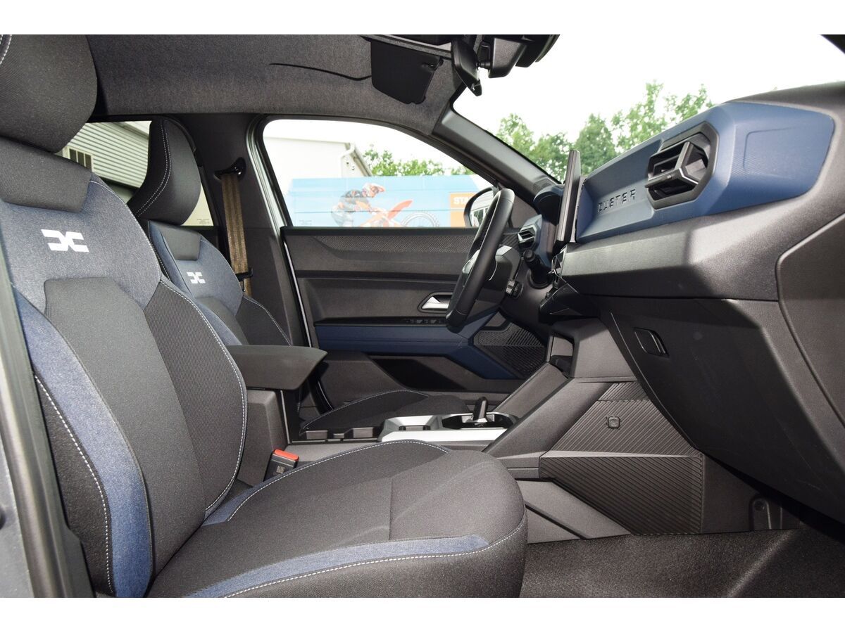 Dacia Duster, Journey Hybrid 140 - fotka 4