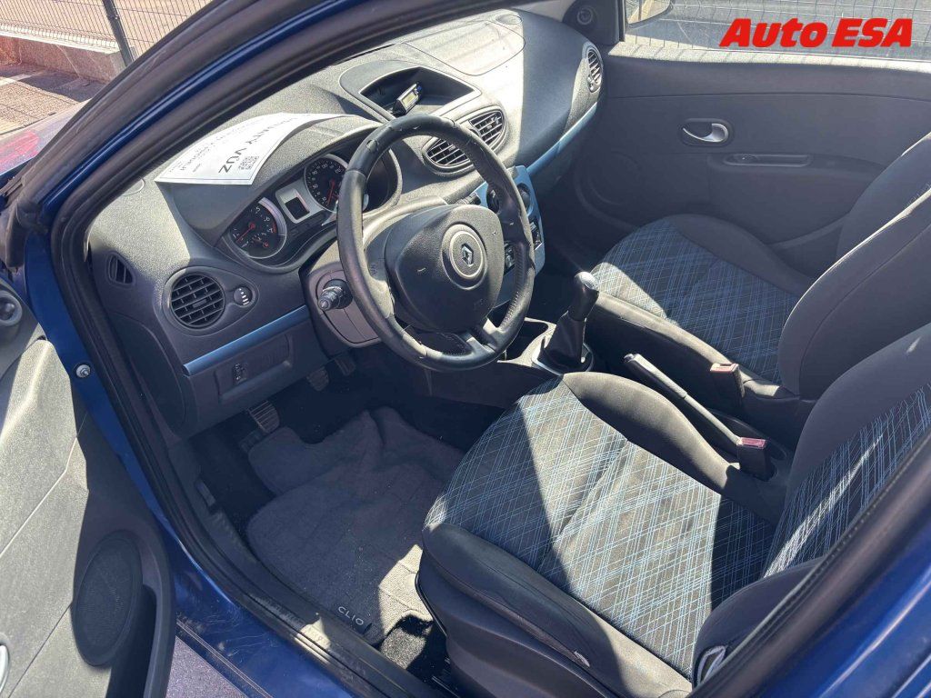Renault Clio, 1.2,2.maj,ČR - fotka 3