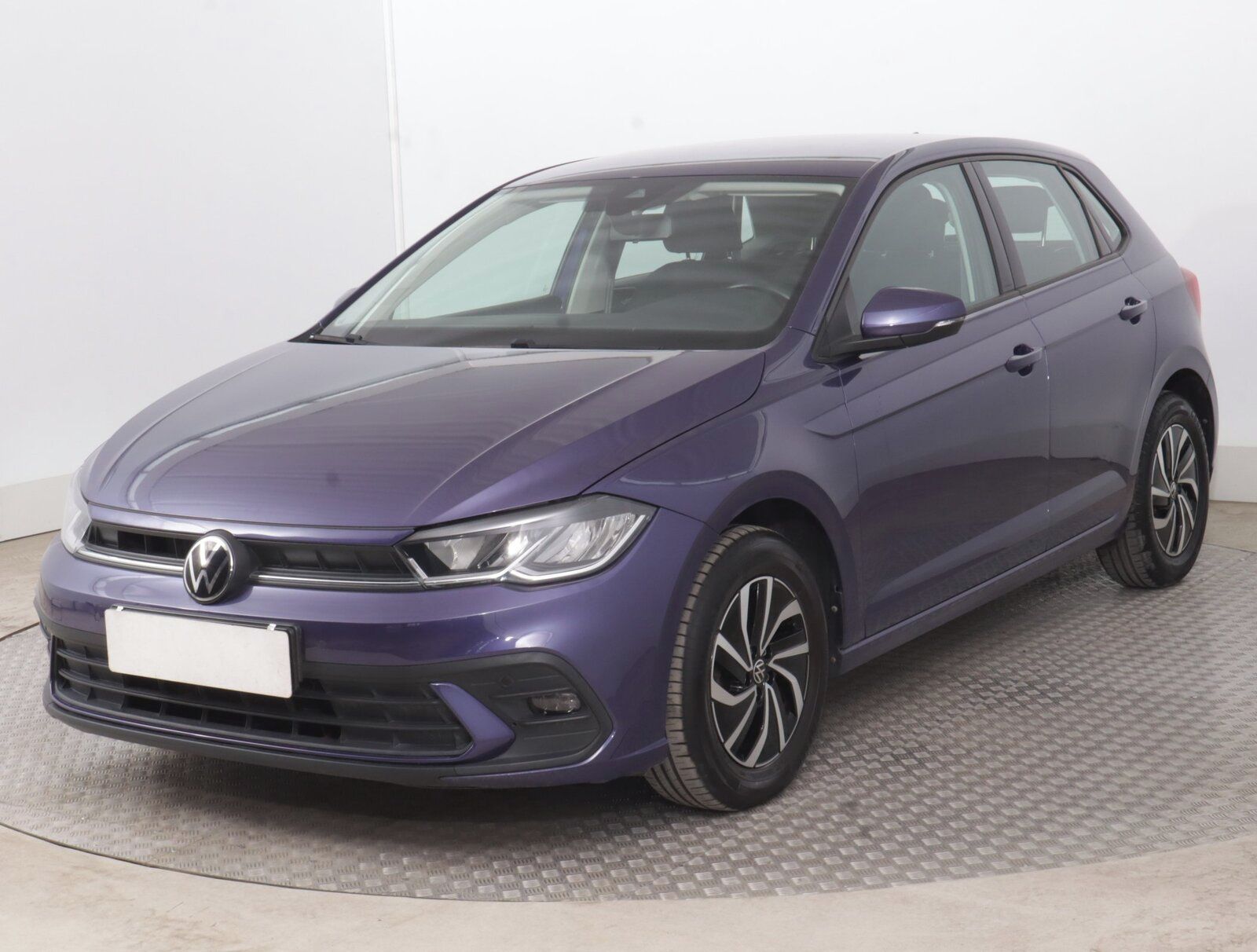 Volkswagen Polo, 1.0 TSI, Life, Serv.kniha - fotka 2