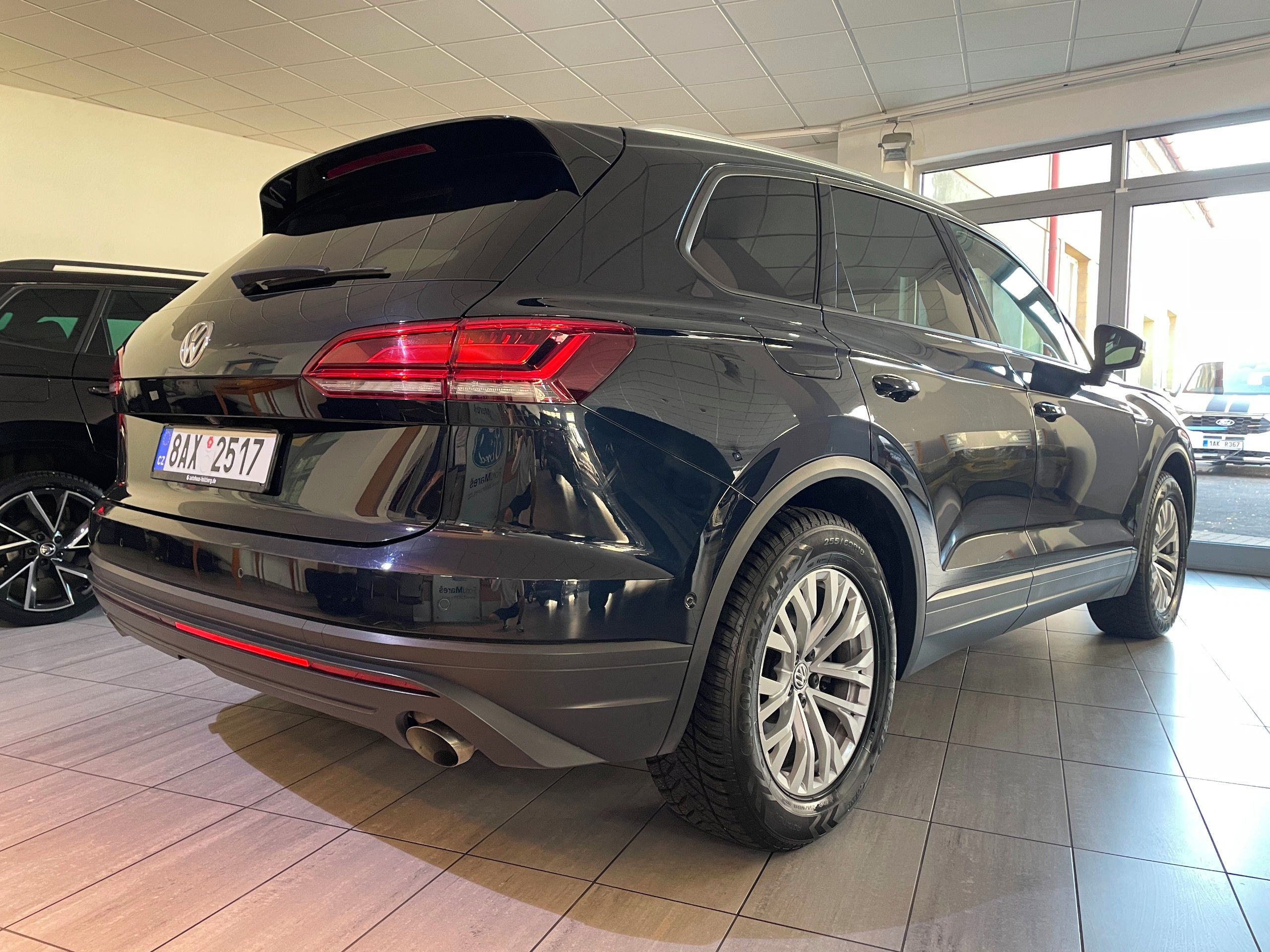 Volkswagen Touareg, 3.0 TDI V6 170kW 4Motion - fotka 6