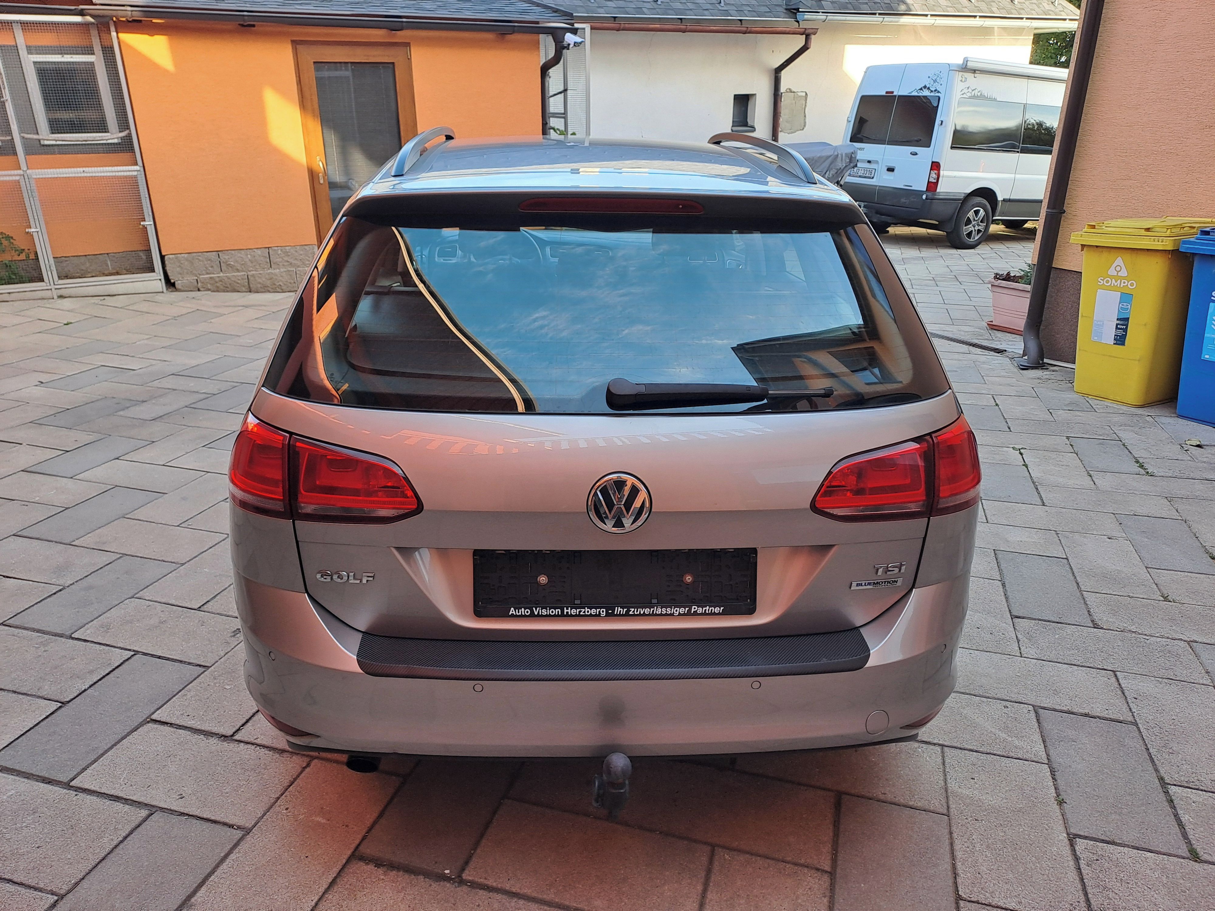 Volkswagen Golf Variant, 1,2TSI 77KW  Rozvody ŘEMEN - fotka 5