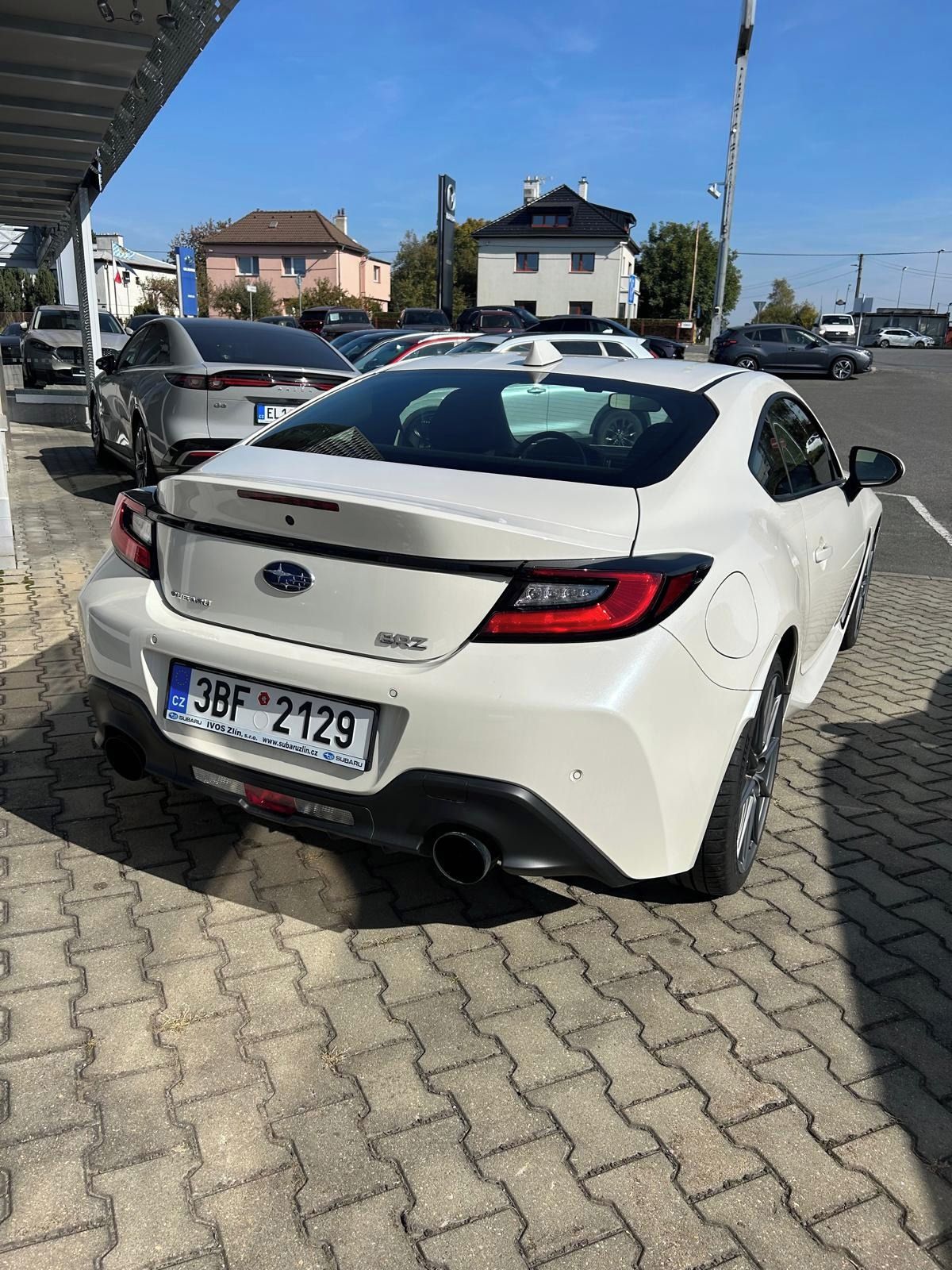 Subaru BRZ, 2,4-R Limited AT - fotka 4