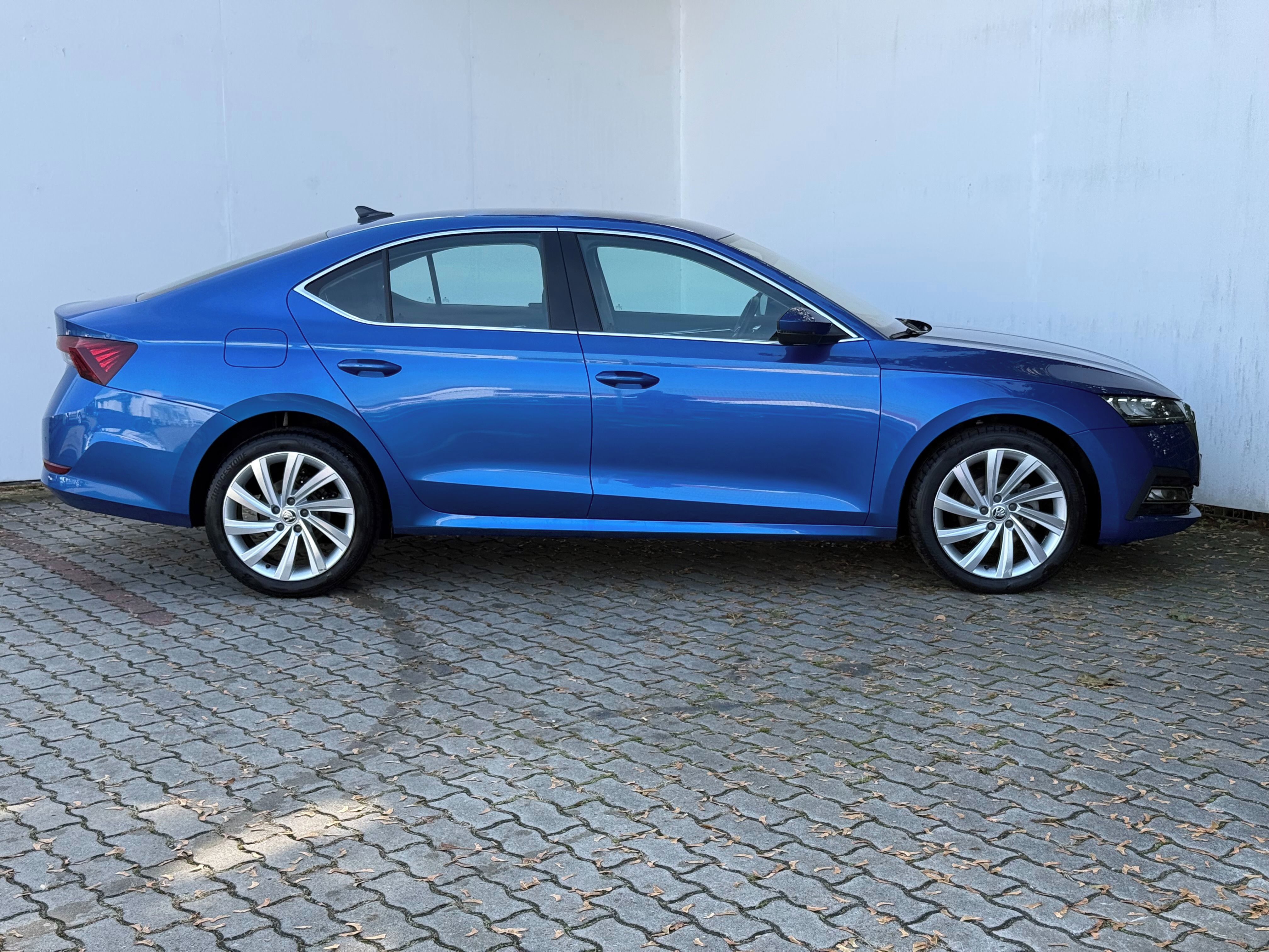 Škoda Octavia, 2,0 TDI / 85 kW Style - fotka 4