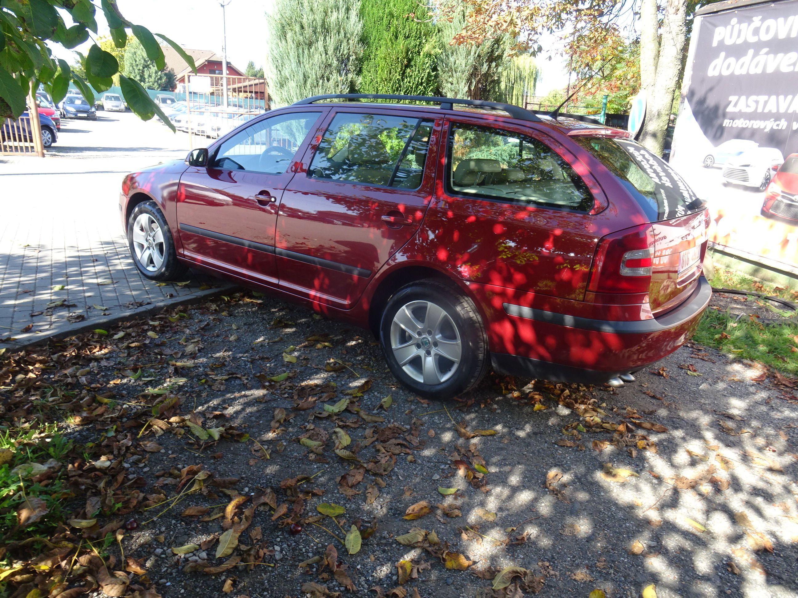 Škoda Octavia, 2.0 TDI - fotka 4