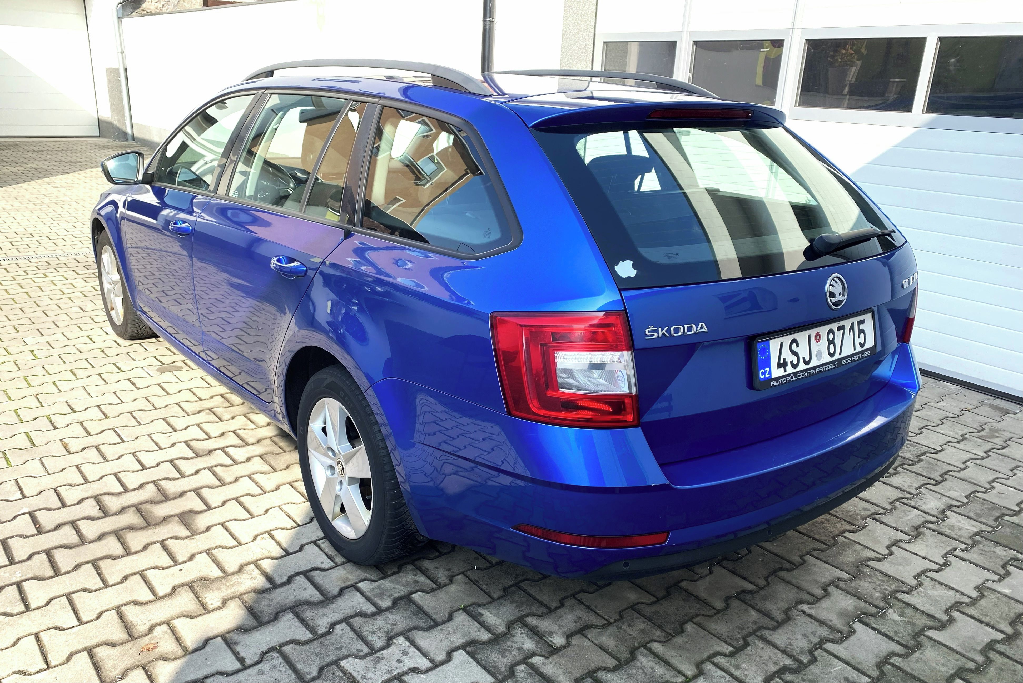 Škoda Octavia, ŠKODA OCTAVIA 1.0TSI 85kW - fotka 5