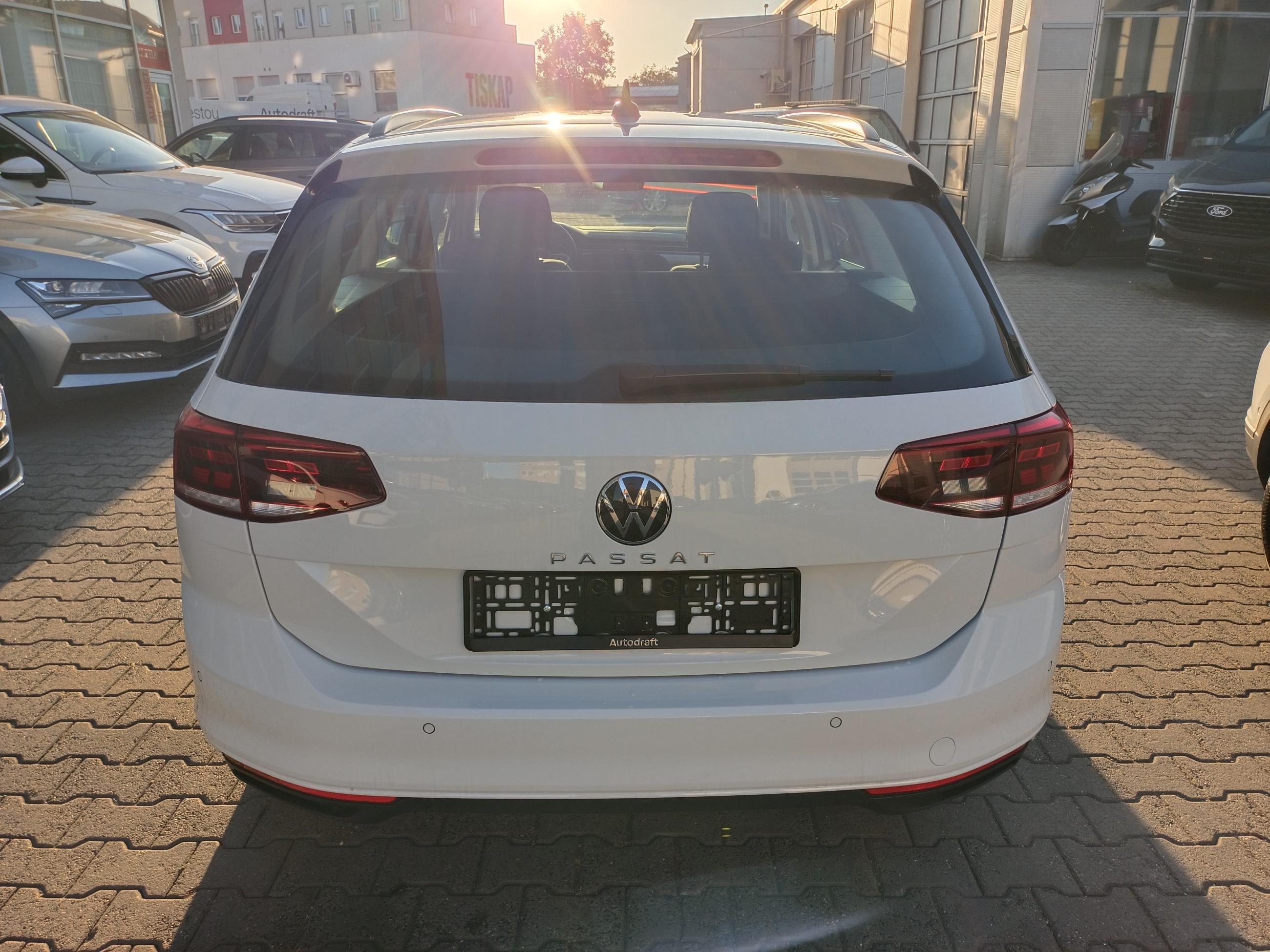Volkswagen Passat Variant, 2.0 TDI 110kW DSG - fotka 5