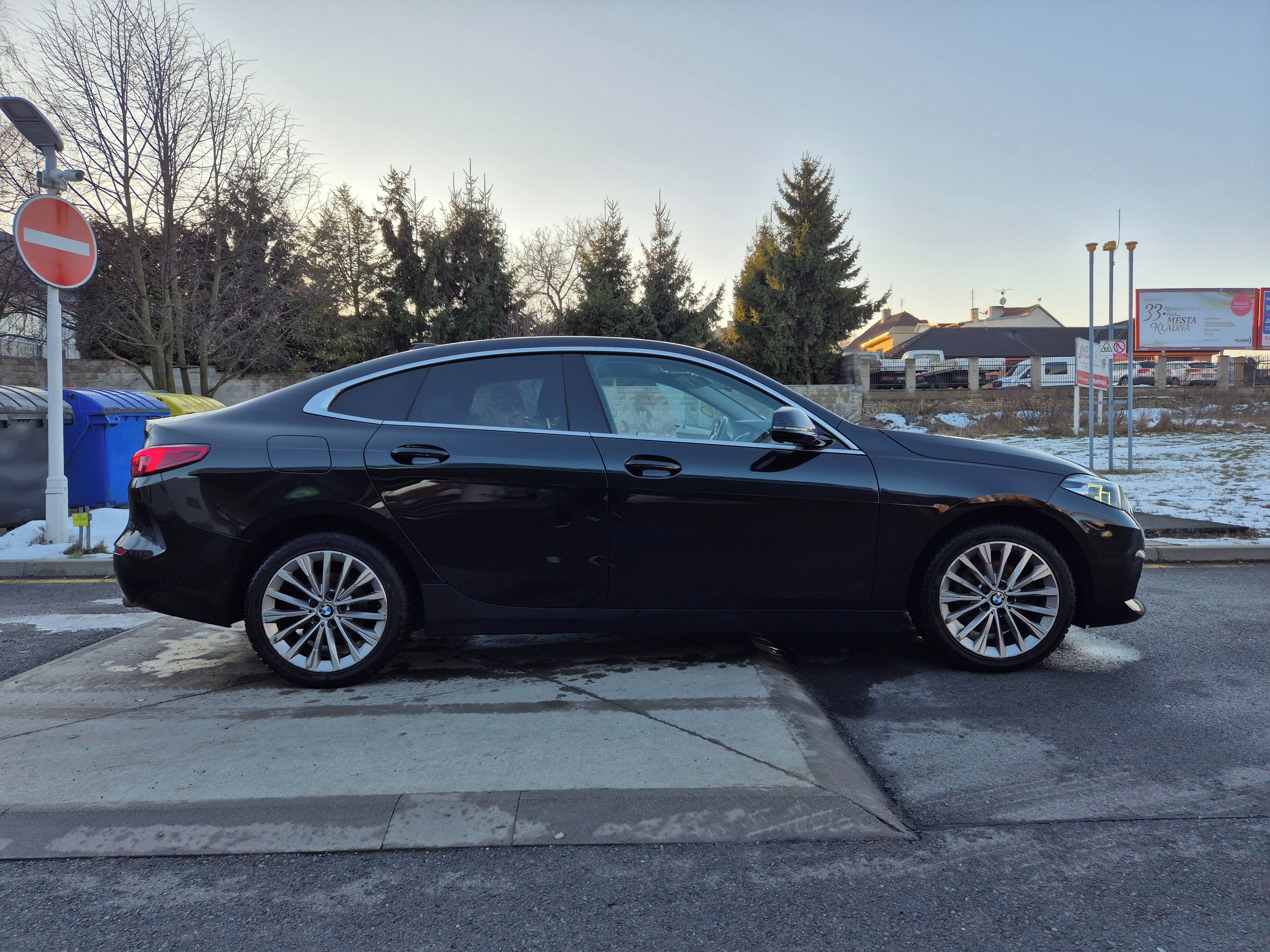 BMW Řada 2, Bmw 218d grand de lux cou 2021 - fotka 6