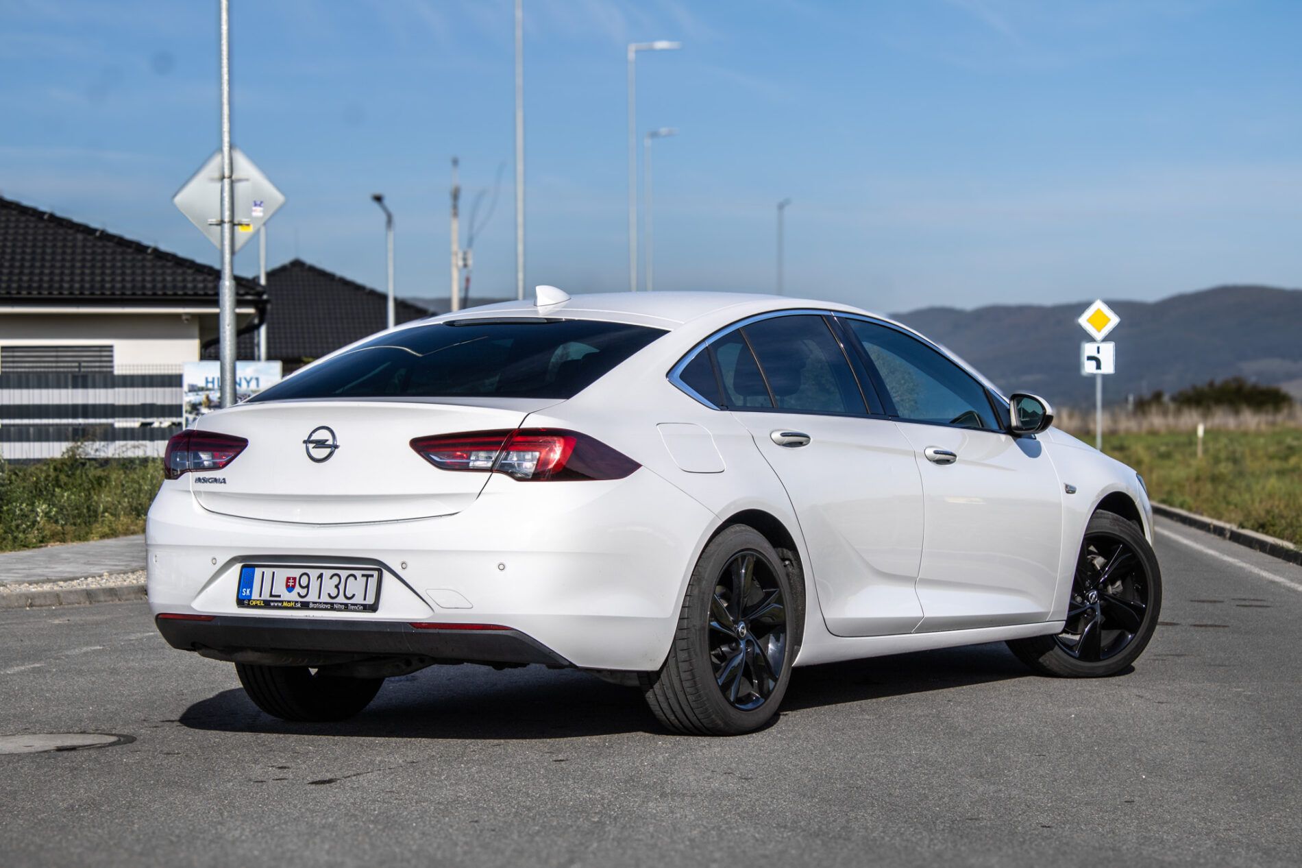 Opel Insignia - fotka 5
