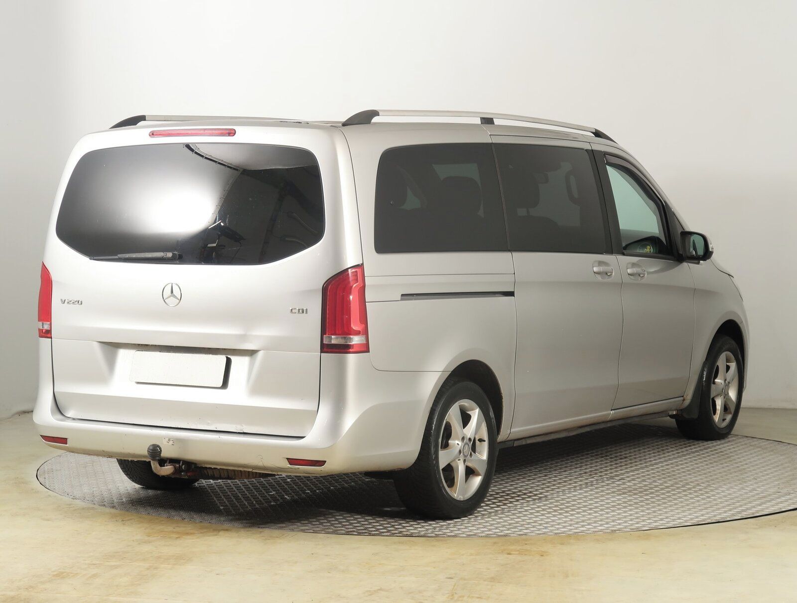 Mercedes-Benz Třídy V, 220 CDI, 5 míst, L - fotka 5