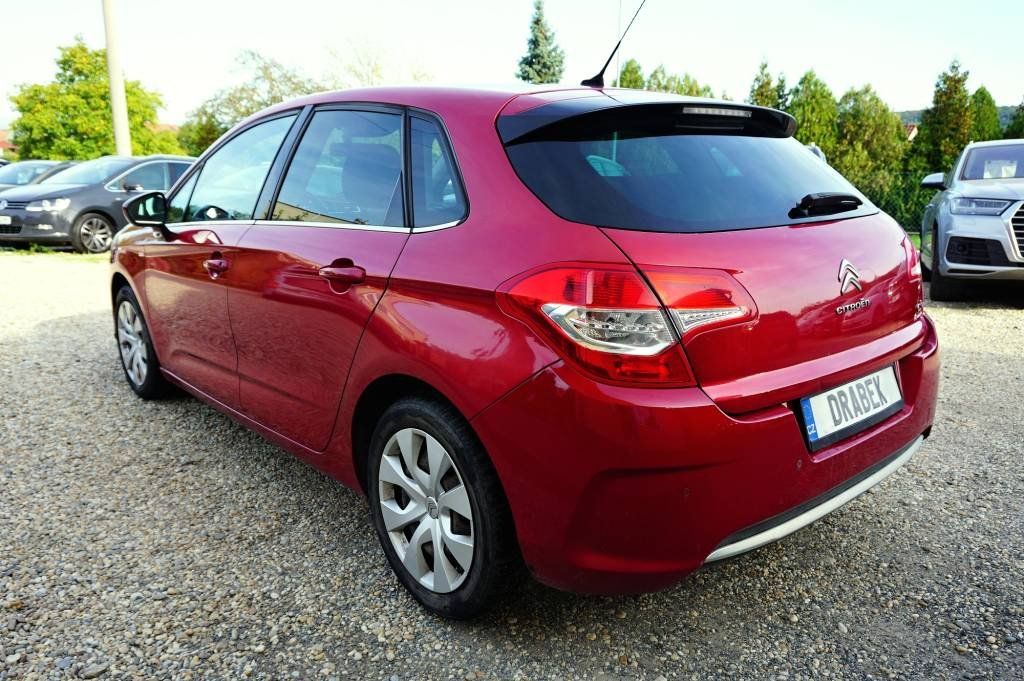 Citroën C4, 1,6 VTI 88 kW - fotka 6