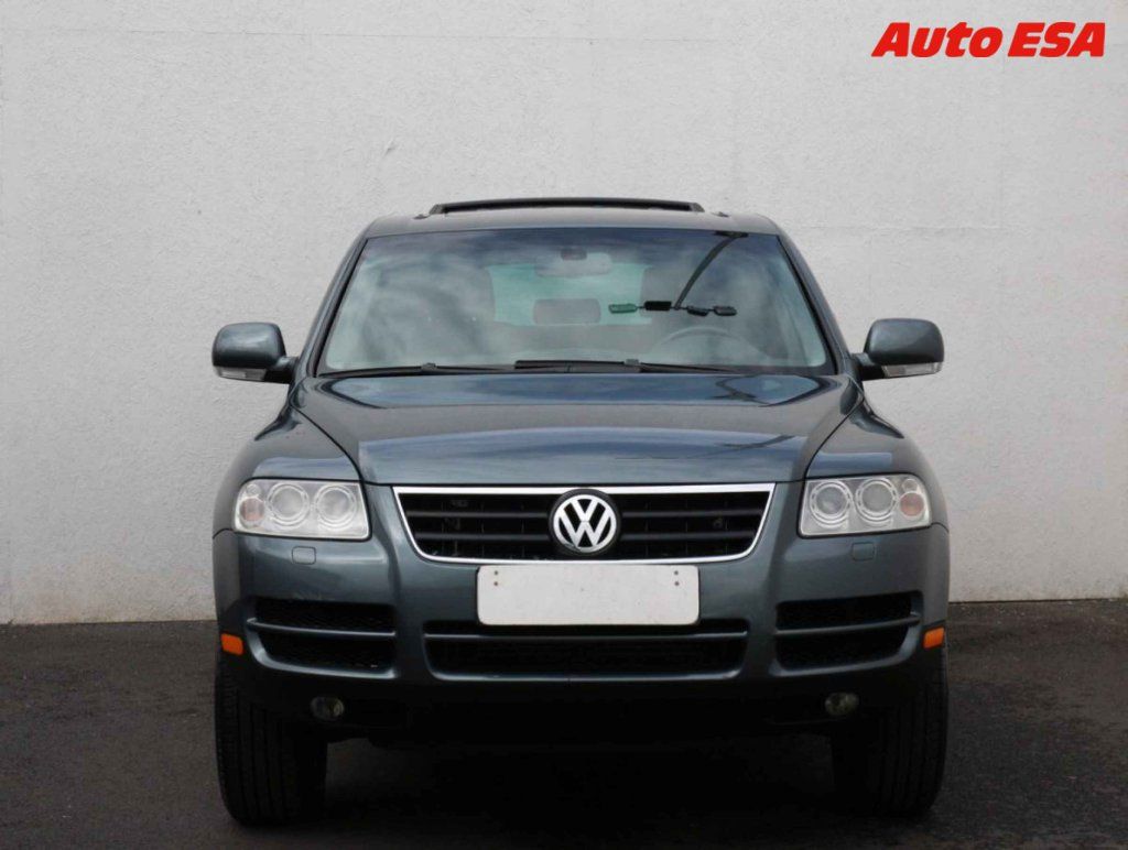 Volkswagen Touareg, 3.0 TDi 4x4,ČR,Highline - fotka 2