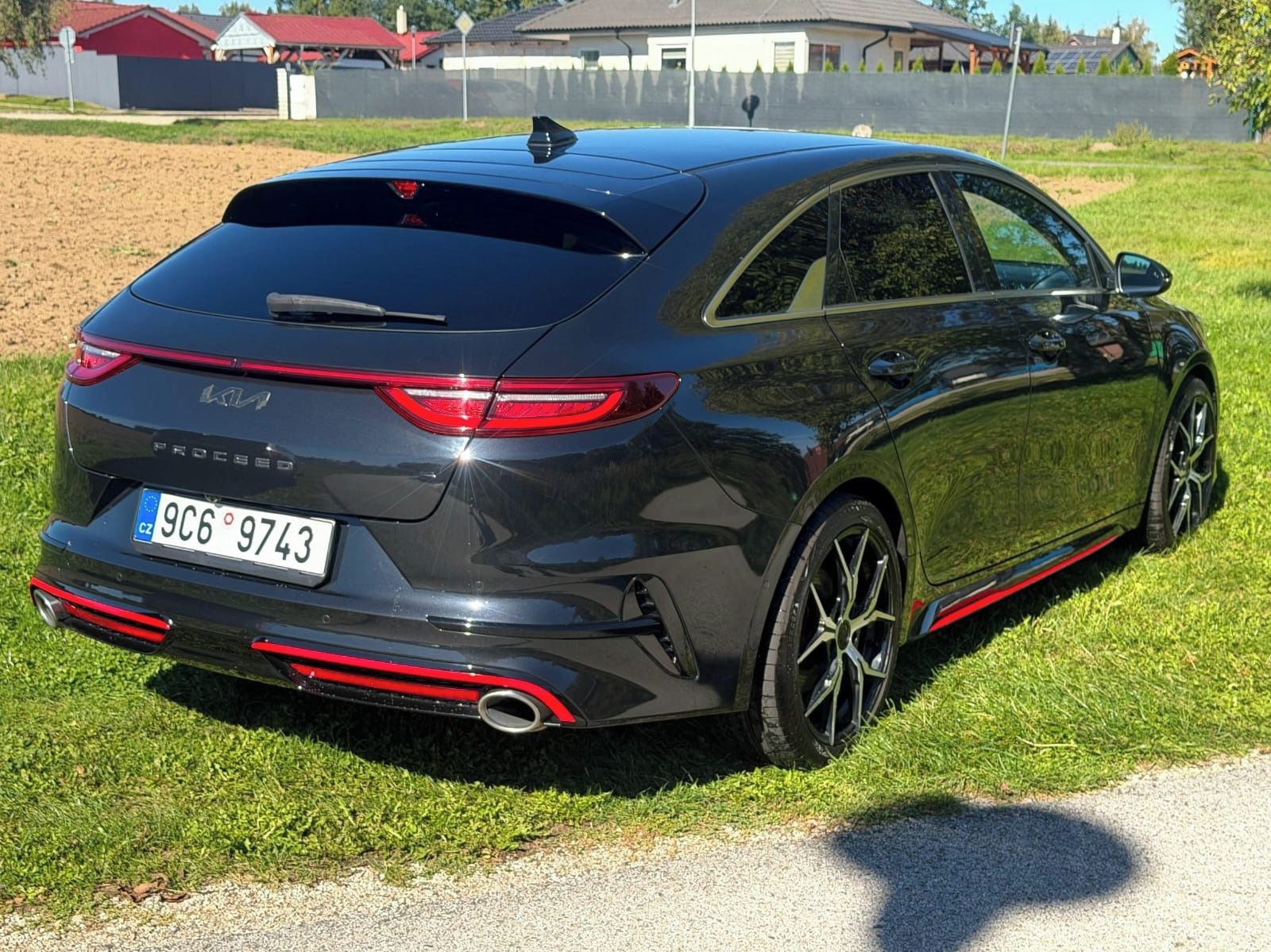 Kia ProCeed - fotka 4