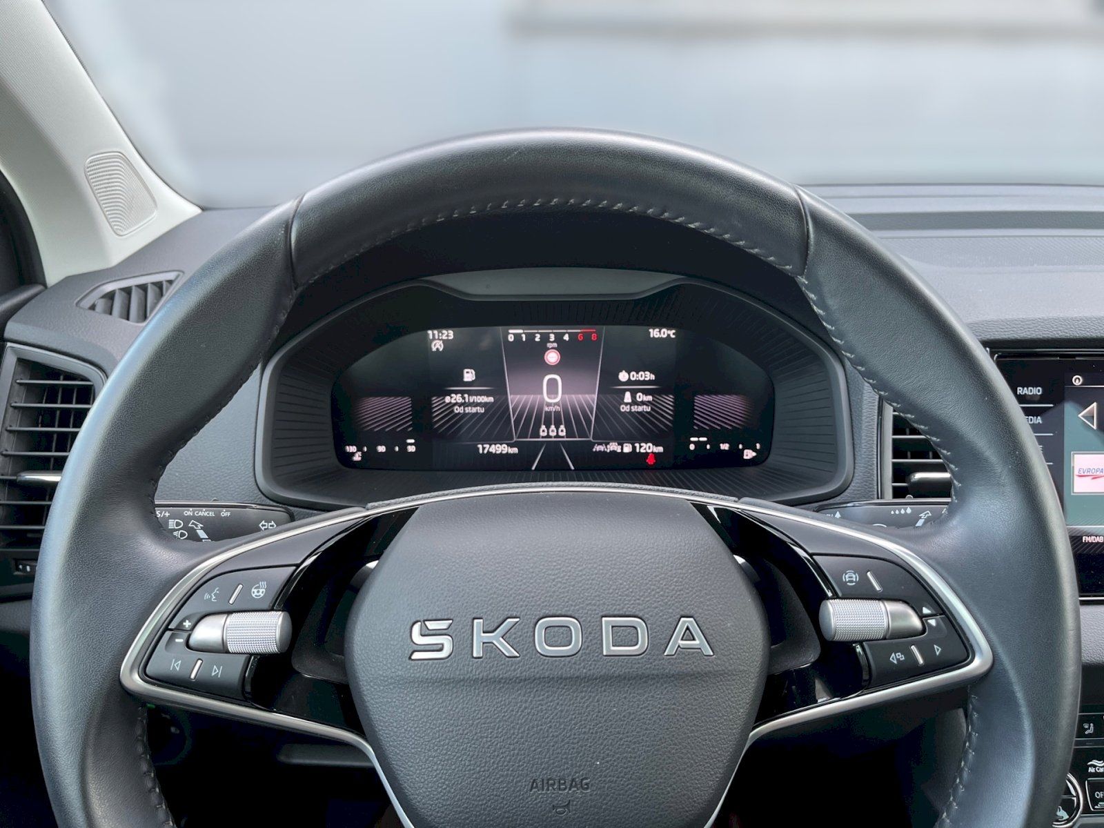 Škoda Karoq, SELECTION 1.5 TSI 110 kW - fotka 5