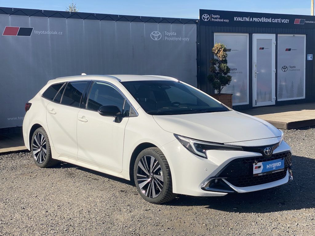 Toyota Corolla, 1.8HEV, ČR, Style, DPH