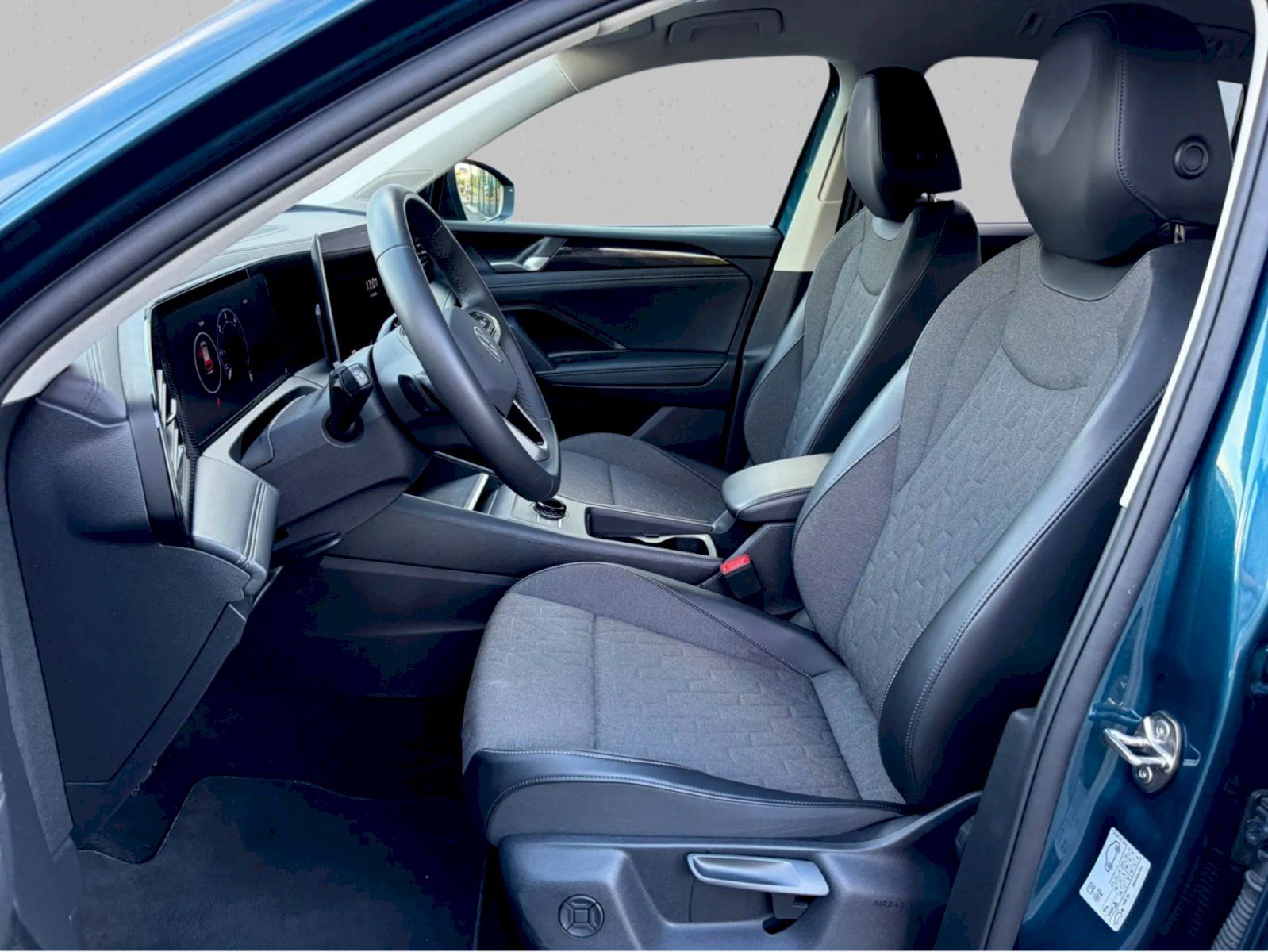 Volkswagen Tiguan, TDI 2.0/110kW DSG Live - fotka 6