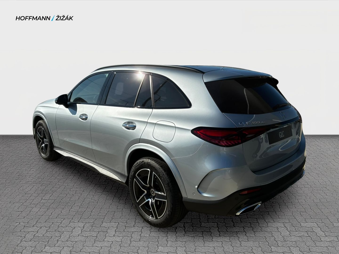 Mercedes-Benz GLC, 300 de 4MATIC - fotka 5