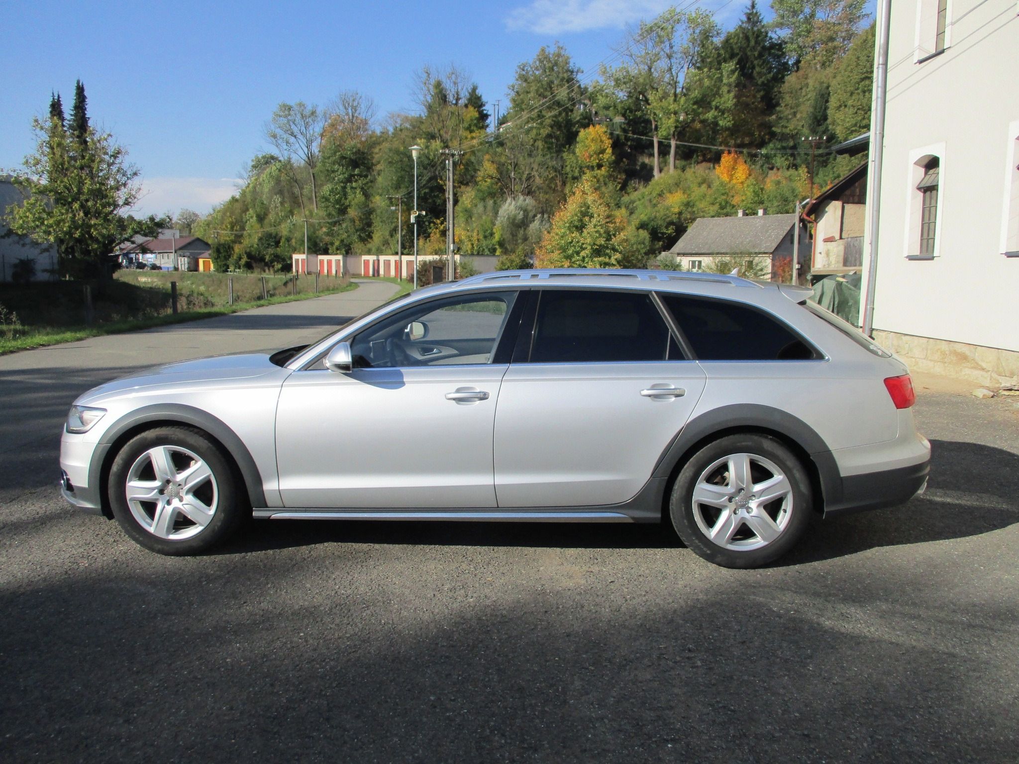 Audi A6 allroad, 3.0 TDi, QUATTRO - fotka 2