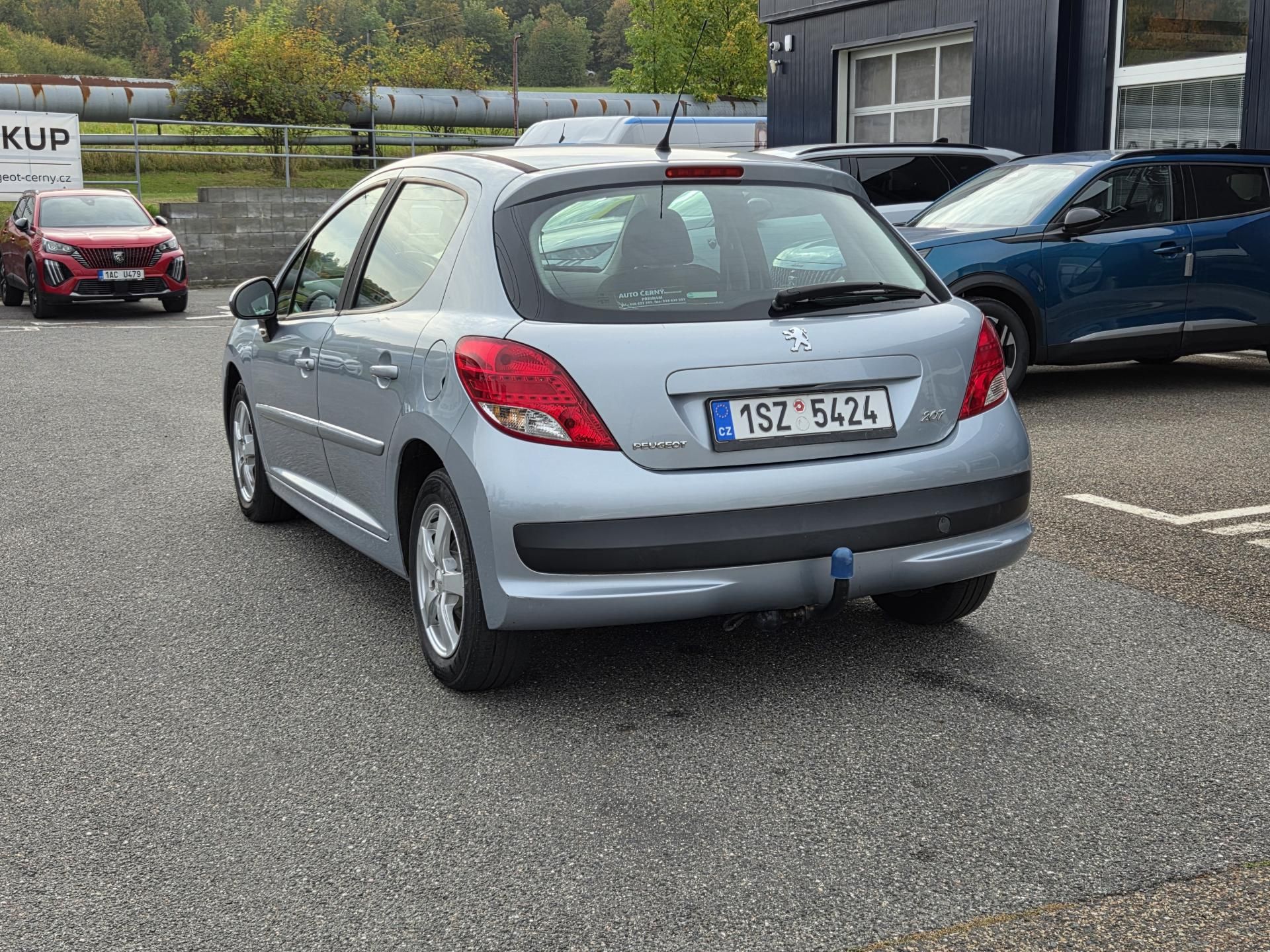 Peugeot 207, 1.4 i 74 ACTIVE MAN5 - fotka 3