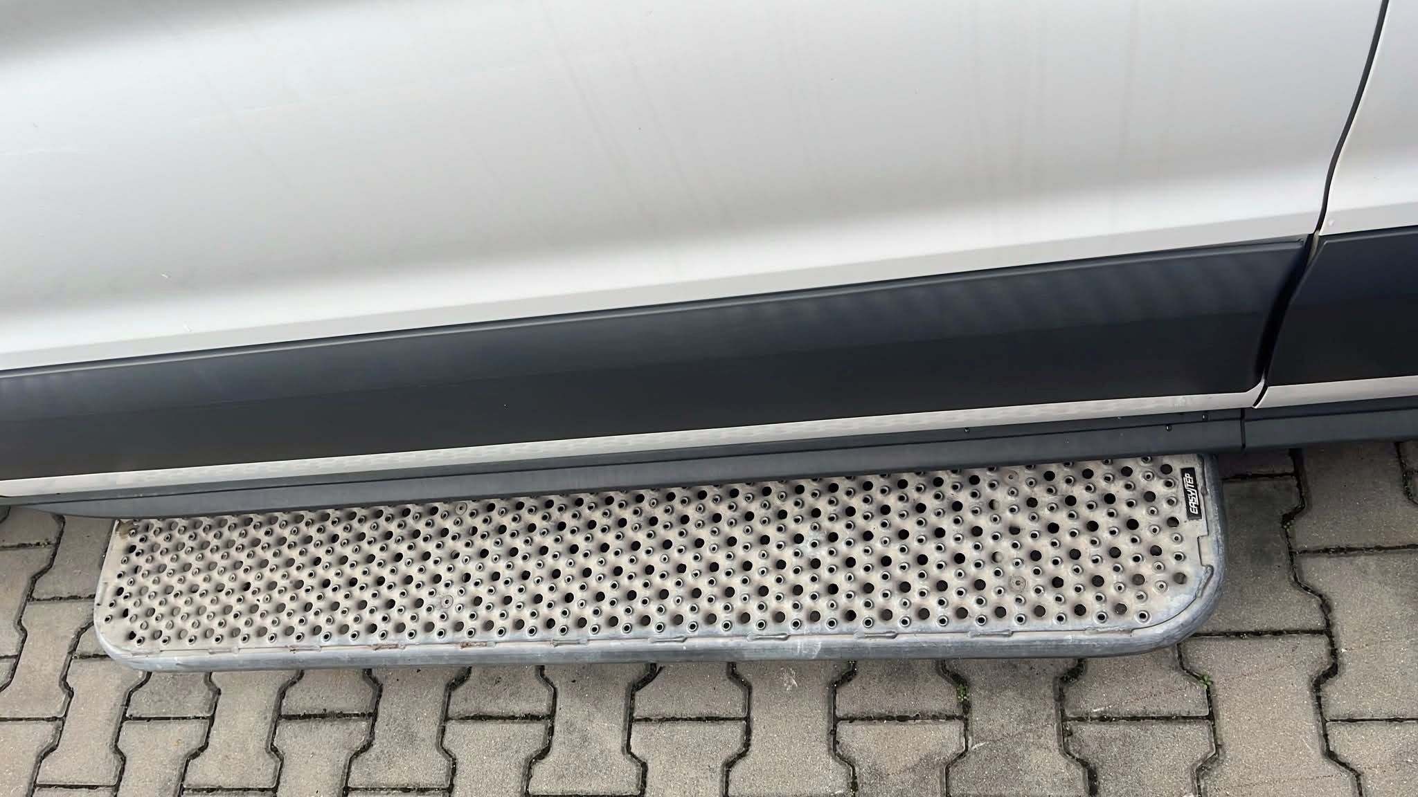 Ford Transit, 2,0TCDI 96KW, 9 míst,klima - fotka 2