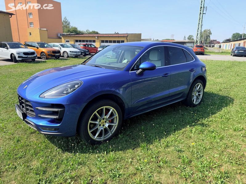 Porsche Macan, Porsche Macan, první majitel
