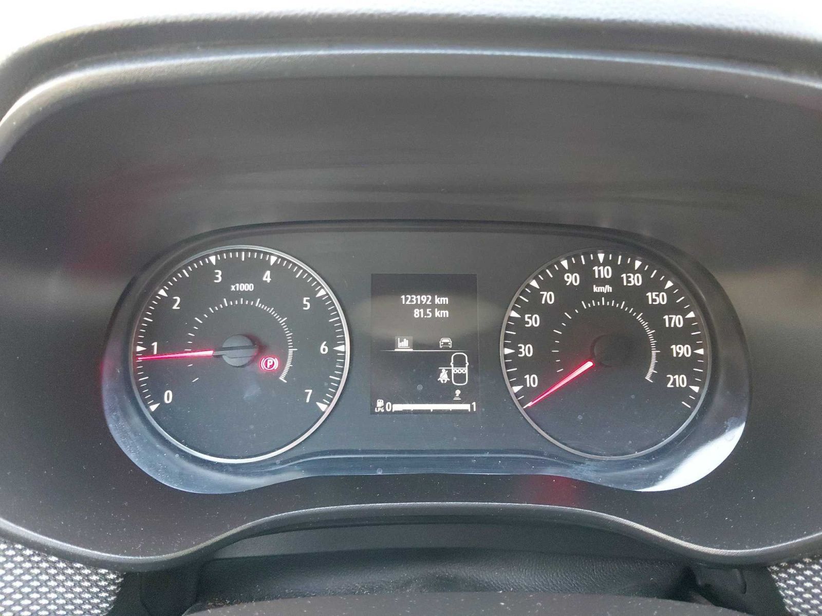 Dacia Sandero, 1.0 TCe, LPG, Serv.kniha - fotka 3