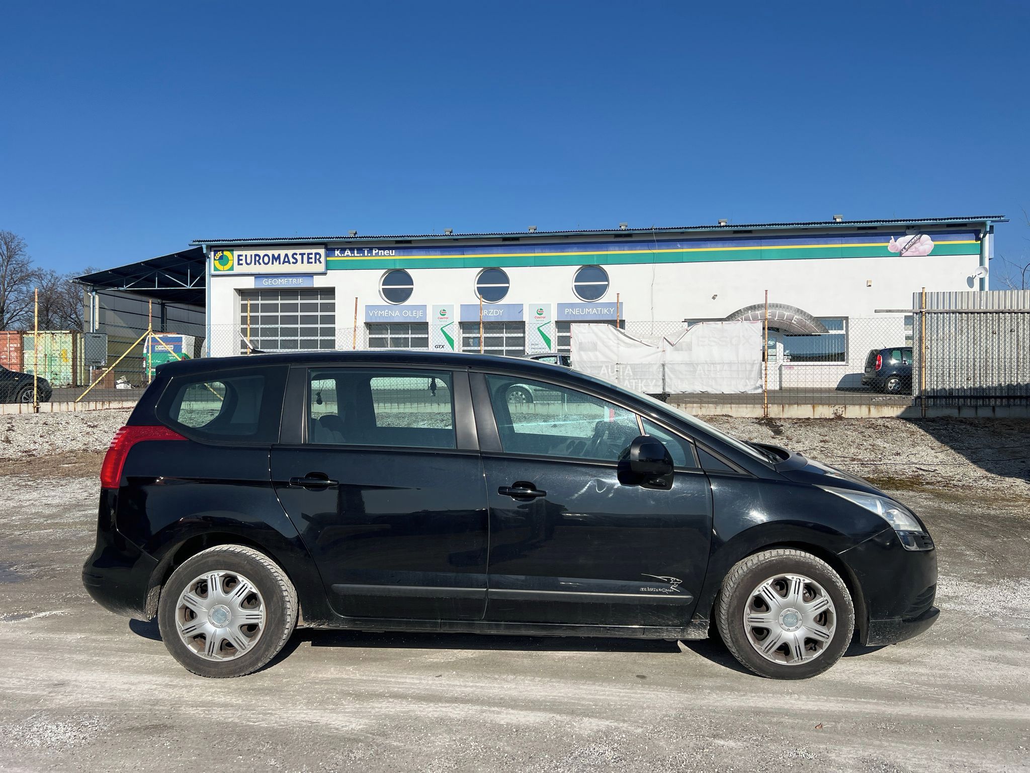 Peugeot 5008, 1.6 16V VTi 120 k Confort Pack - fotka 4