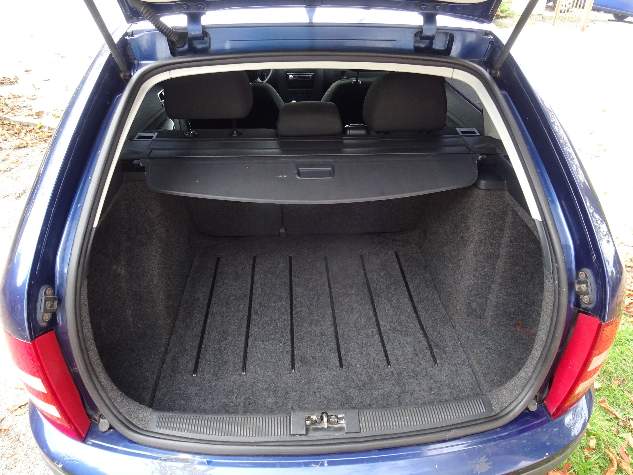Škoda Fabia, 1.2 HTP 12V 2.MAJITEL ! - fotka 5