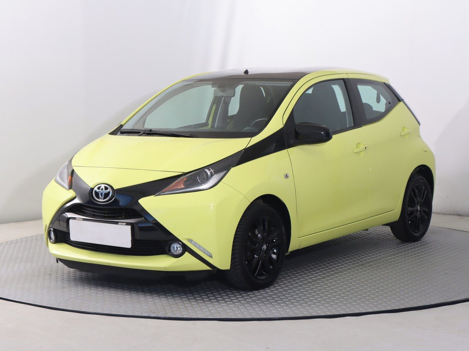 Toyota Aygo, 1.0 VVT-i, Automat, Serv.kniha - fotka 2