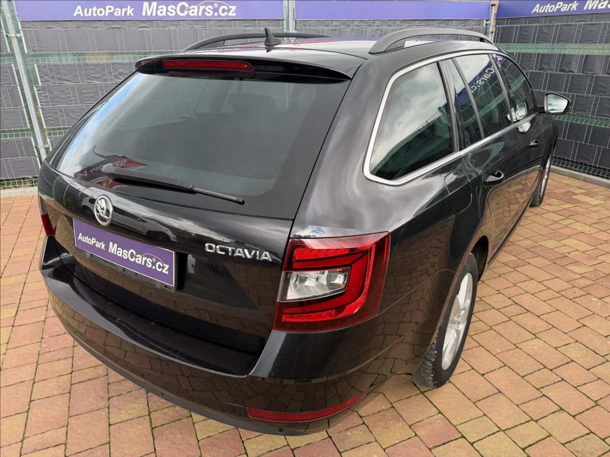 Škoda Octavia, III 1.6 TDI Style DSG/Panorama - fotka 6