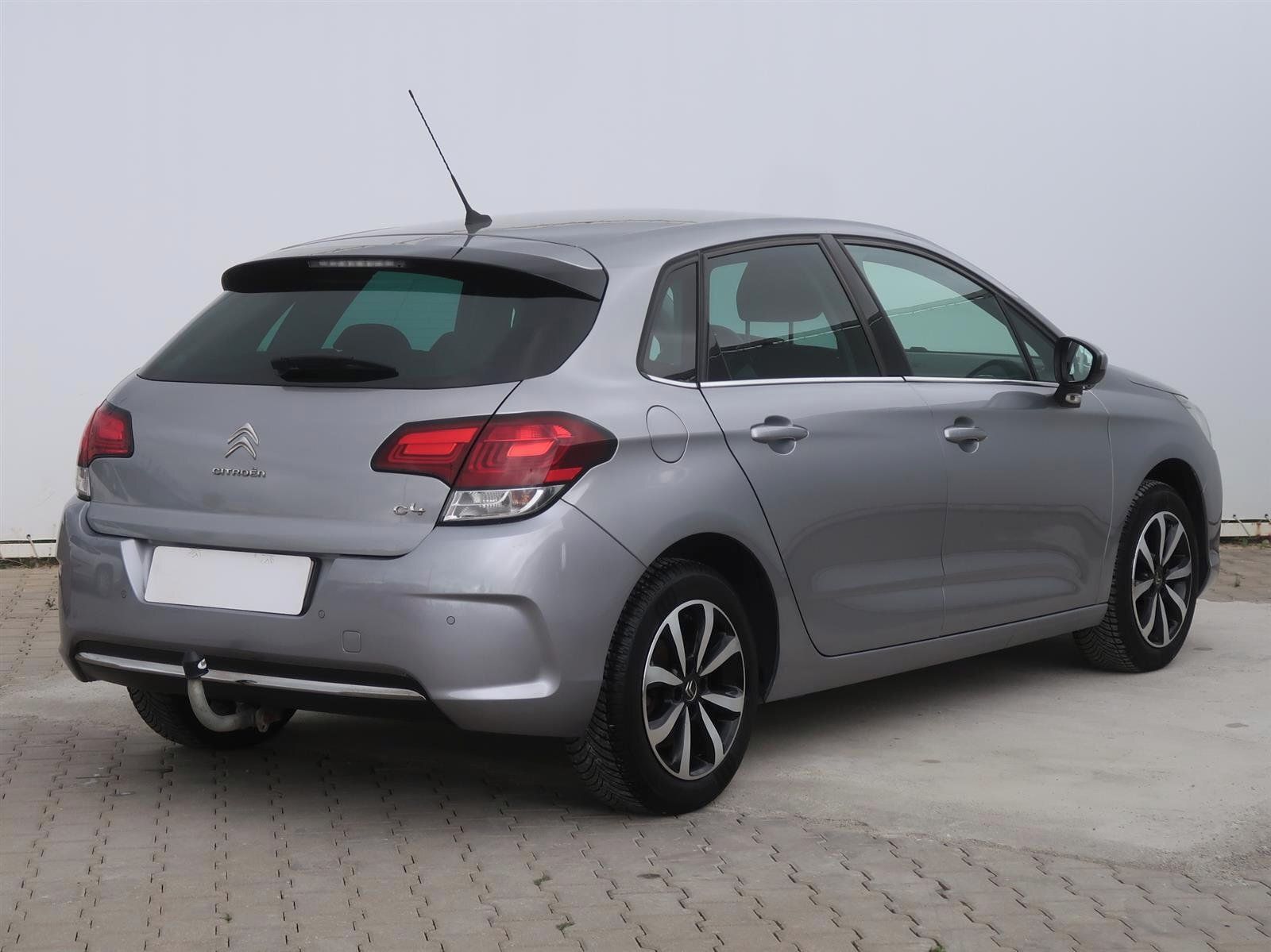 Citroën C4, 1.6 BlueHDi, Serv.kniha - fotka 5