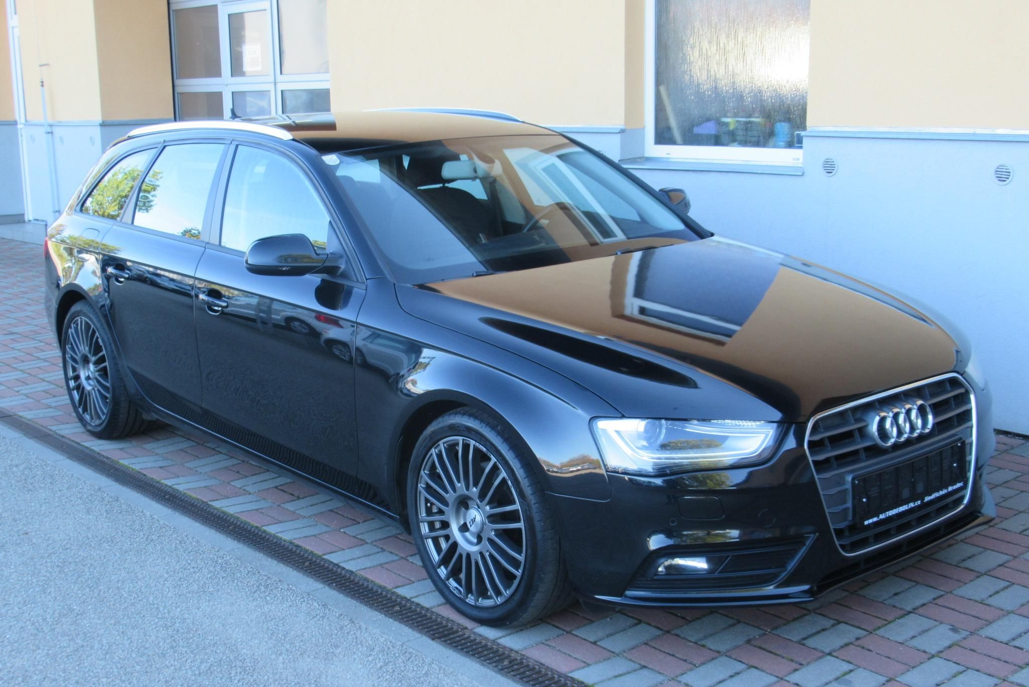 Audi A4 Avant, 2.0 TDI AUT. KLIMA  *AUTOMAT*