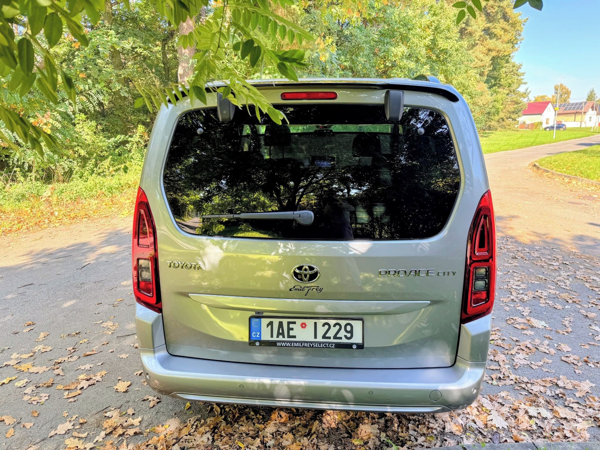 Toyota Proace, City Verso 1.5 D-4D automat - fotka 6