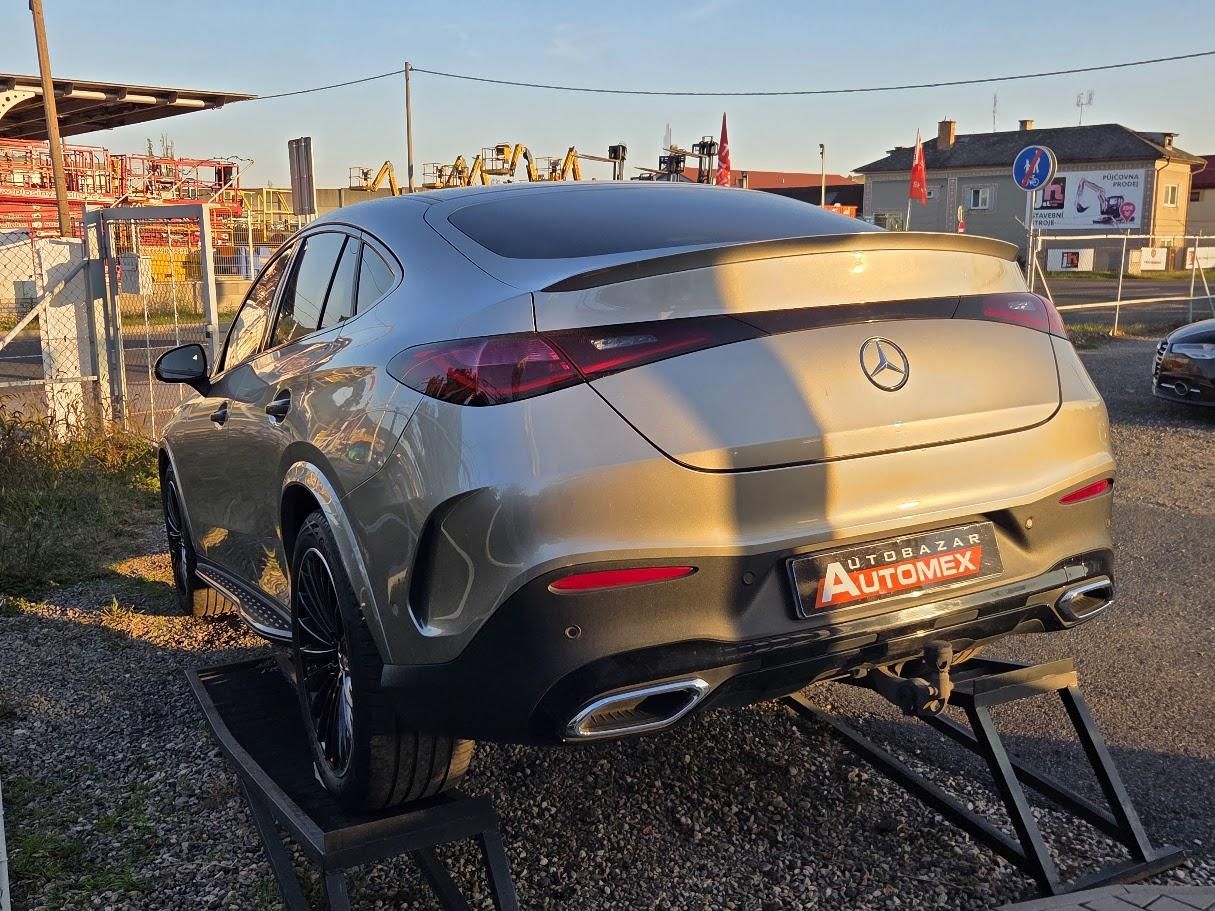 Mercedes-Benz GLC, 300 4MATIC-ČR-AMG PAKET-KUPÉ - fotka 4