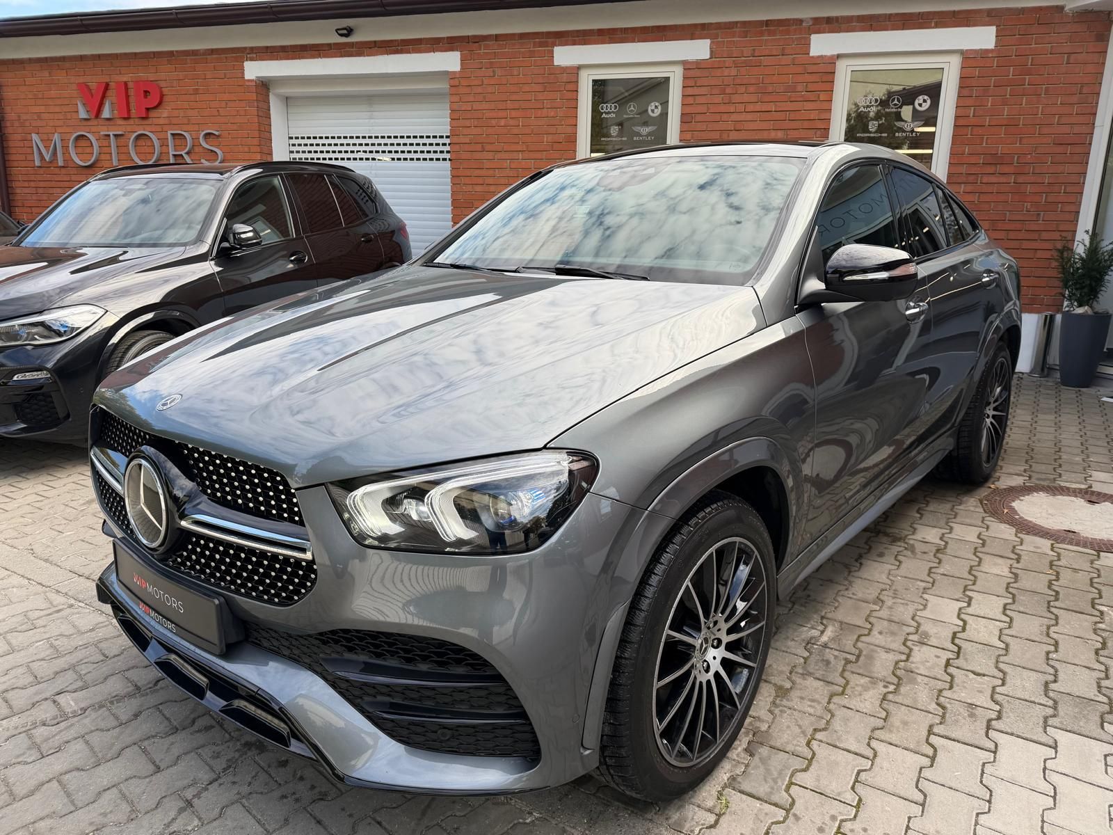 Mercedes-Benz GLE, 400d-AMG-R21-PANO-TAŽ-COUPE