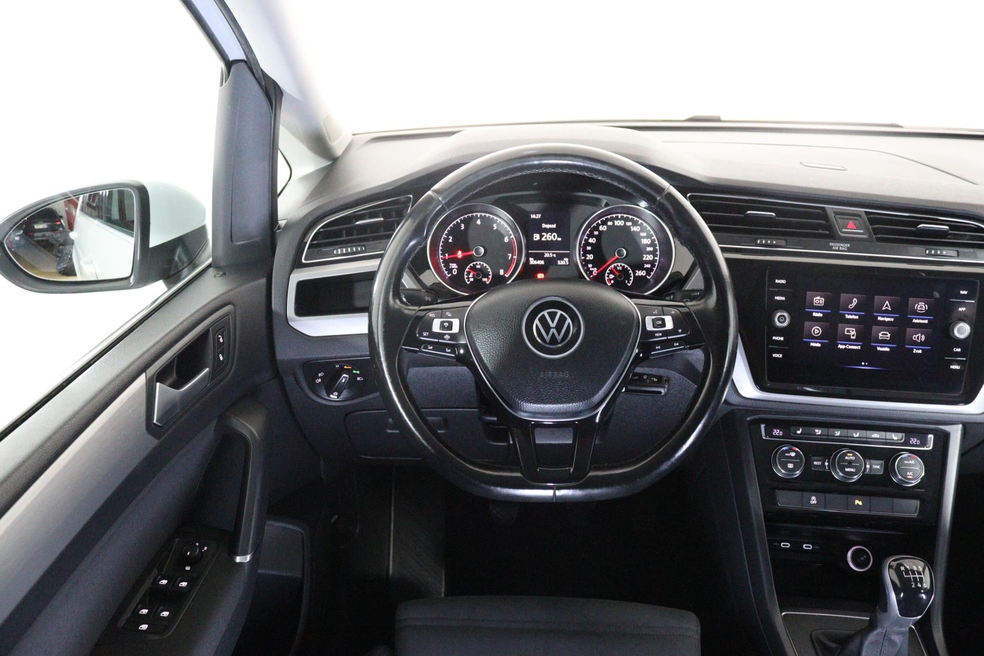 Volkswagen Touran, 1,5 TSI 110 kW COMFORTLINE, TA - fotka 4