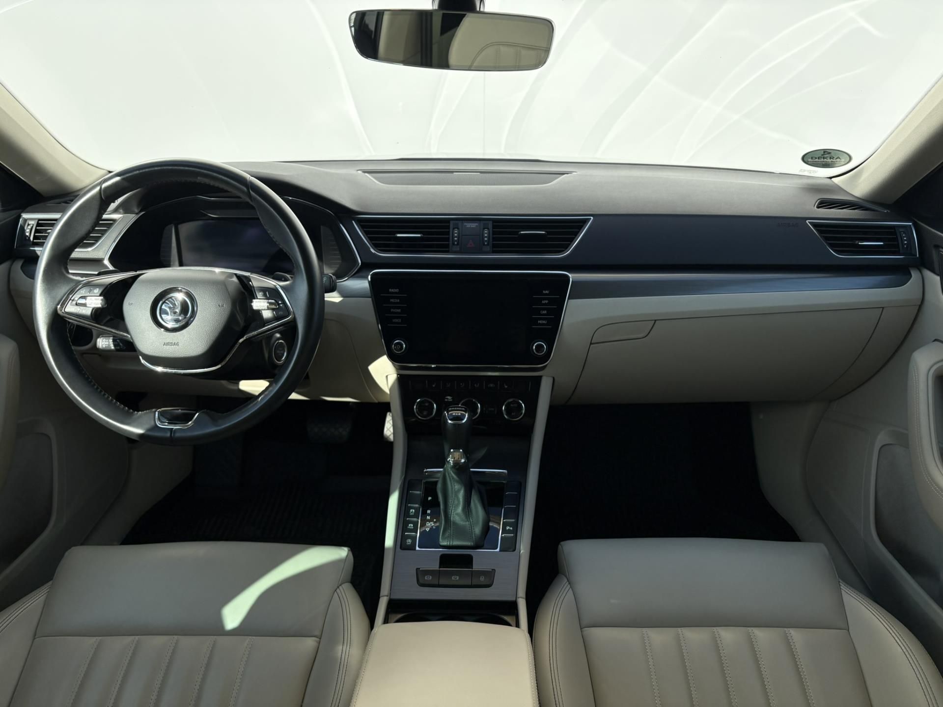Škoda Superb, 2.0 TDI 4x4 DSG / 147 kW Style - fotka 5